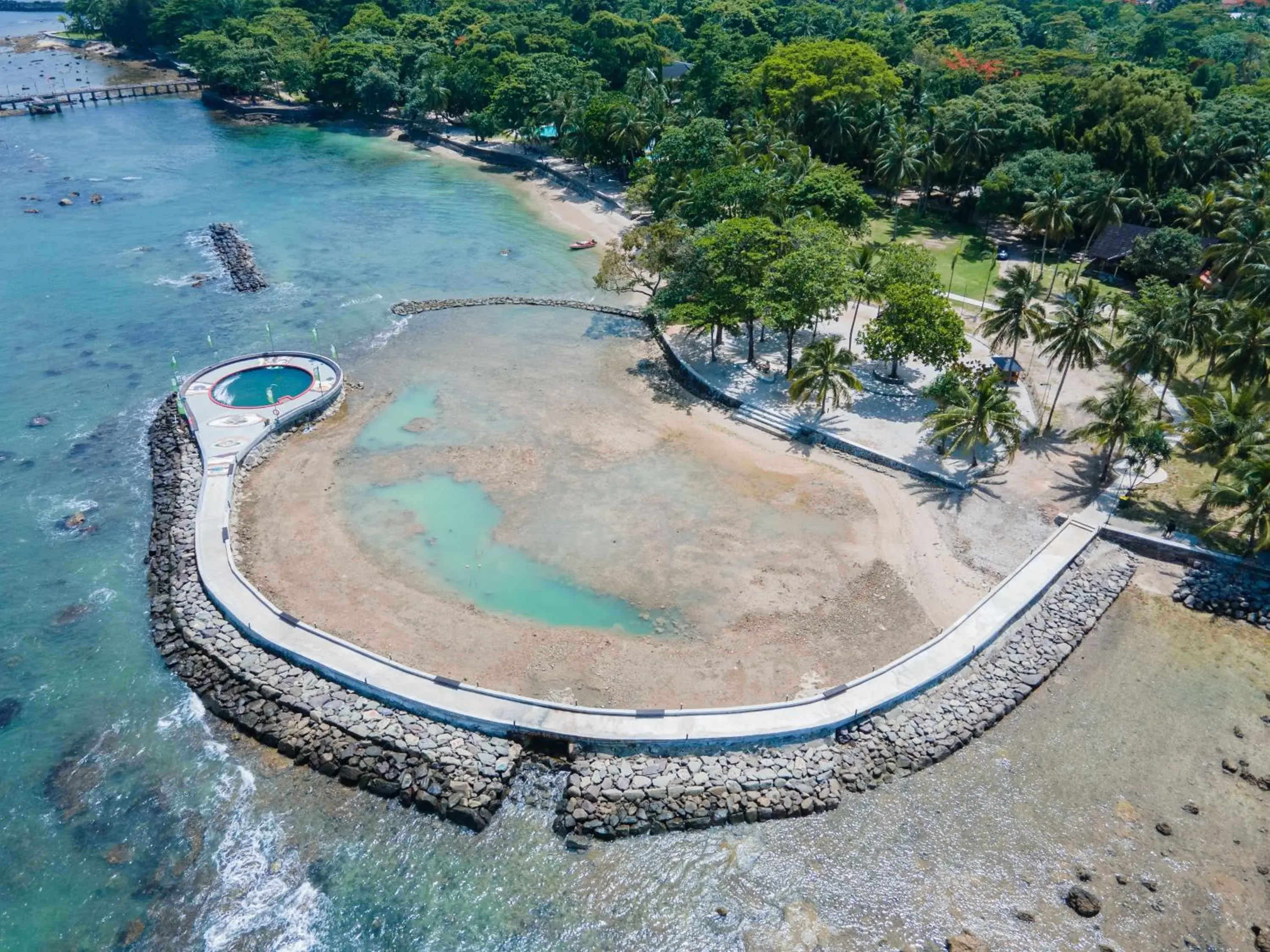 Bird's eye view in Mutiara Carita Cottages Bird's eye view in Mutiara Carita Cottages