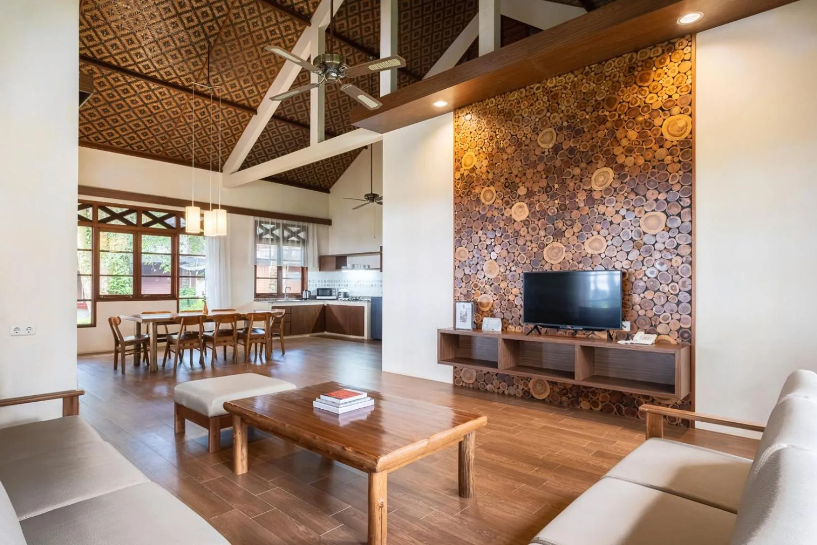 Living room in Mutiara Carita Cottages