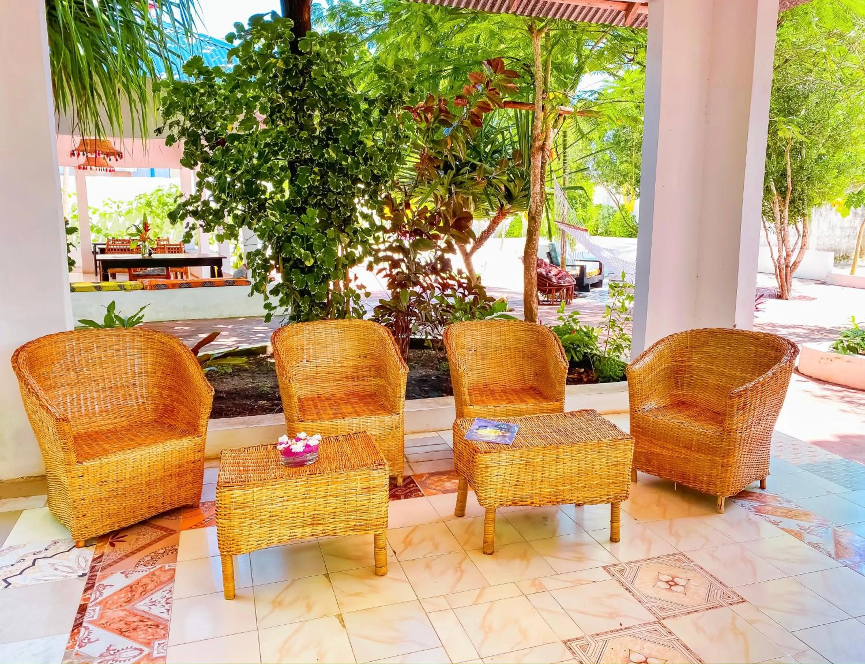 Seating area in Papaya Guest House Nungwi