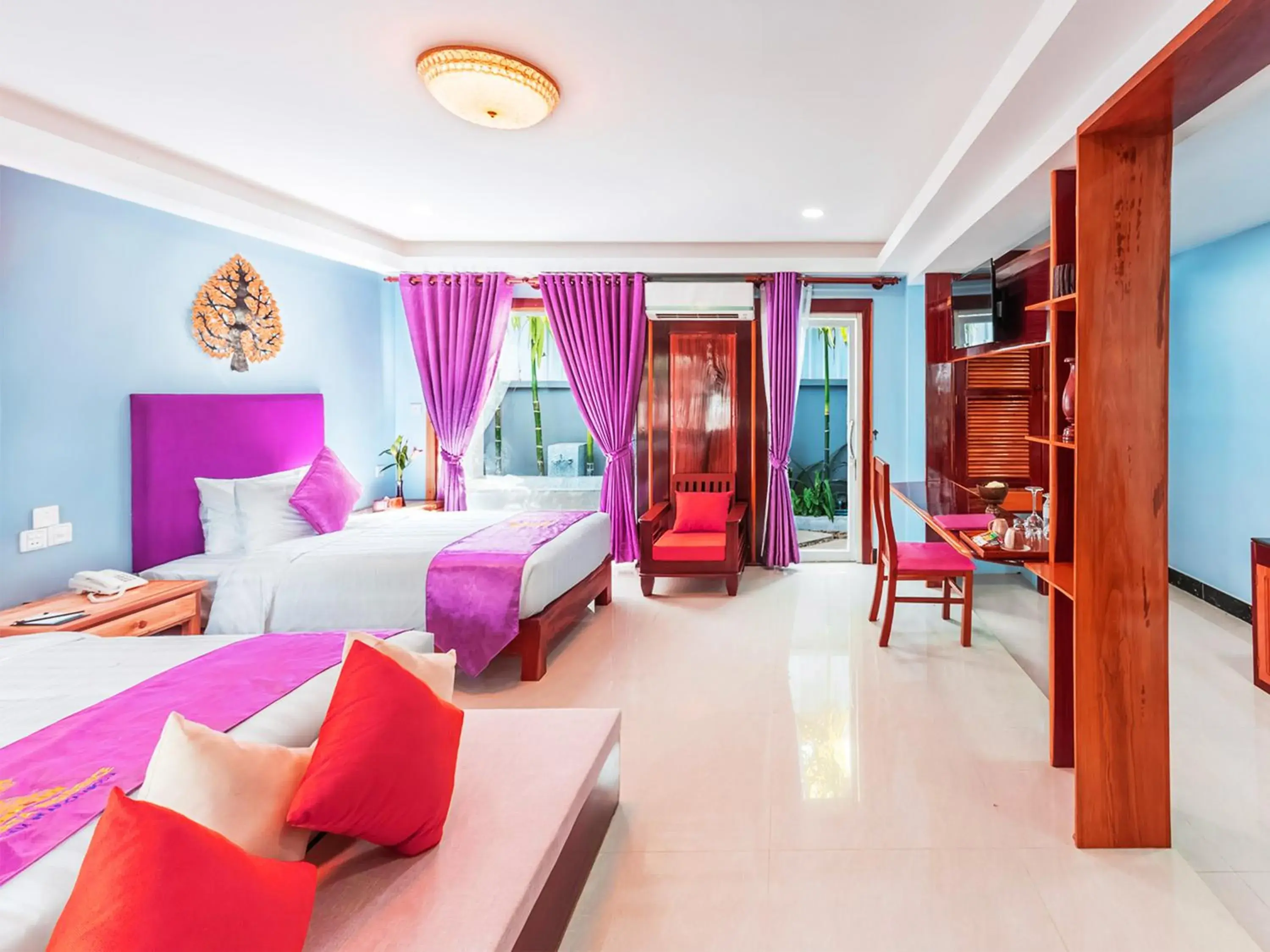 Premier Deluxe Twin with Pool View in Cheata Residence Premier Deluxe Twin with Pool View in Cheata Residence