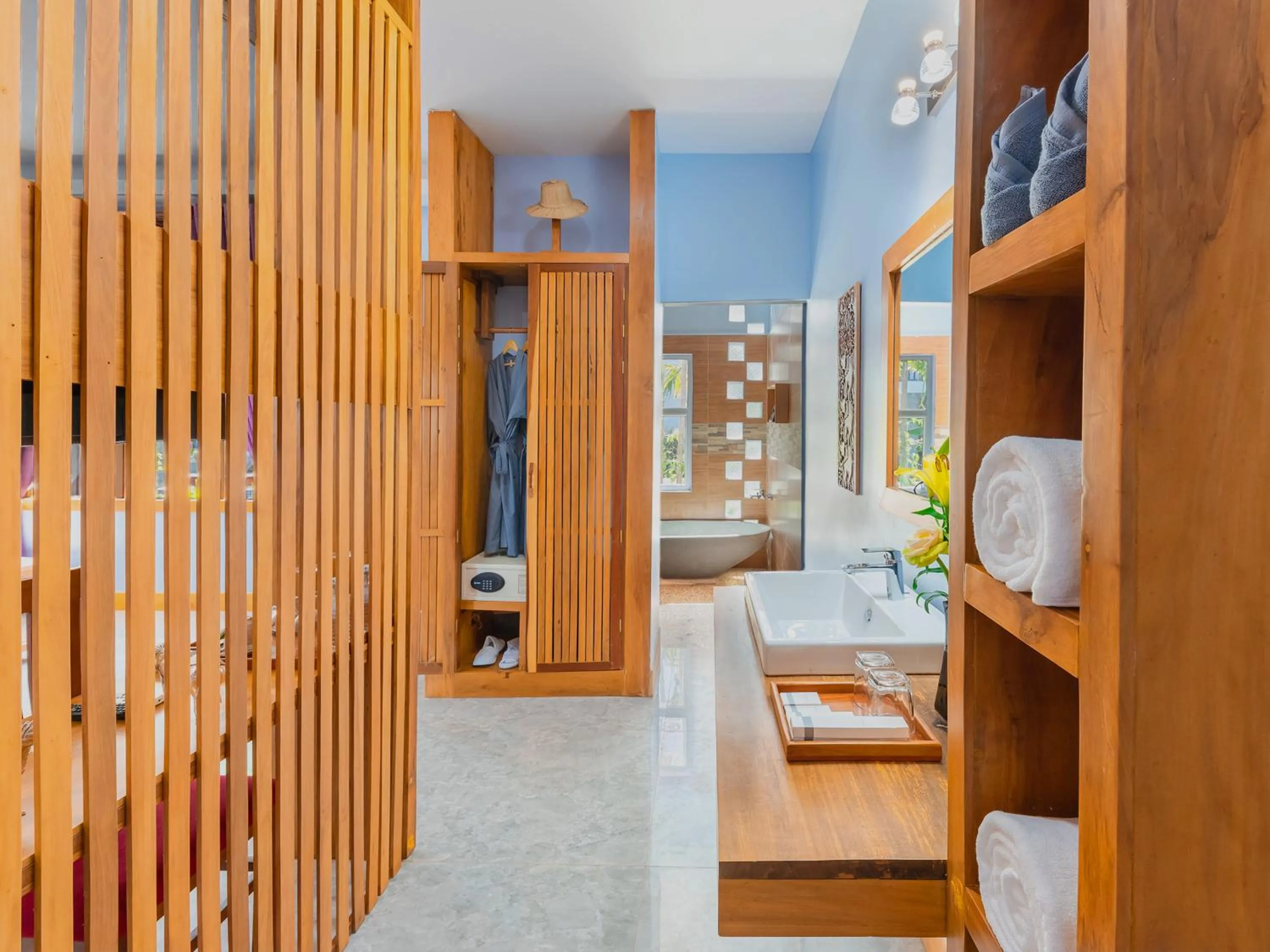 Bathroom in Cheata Residence