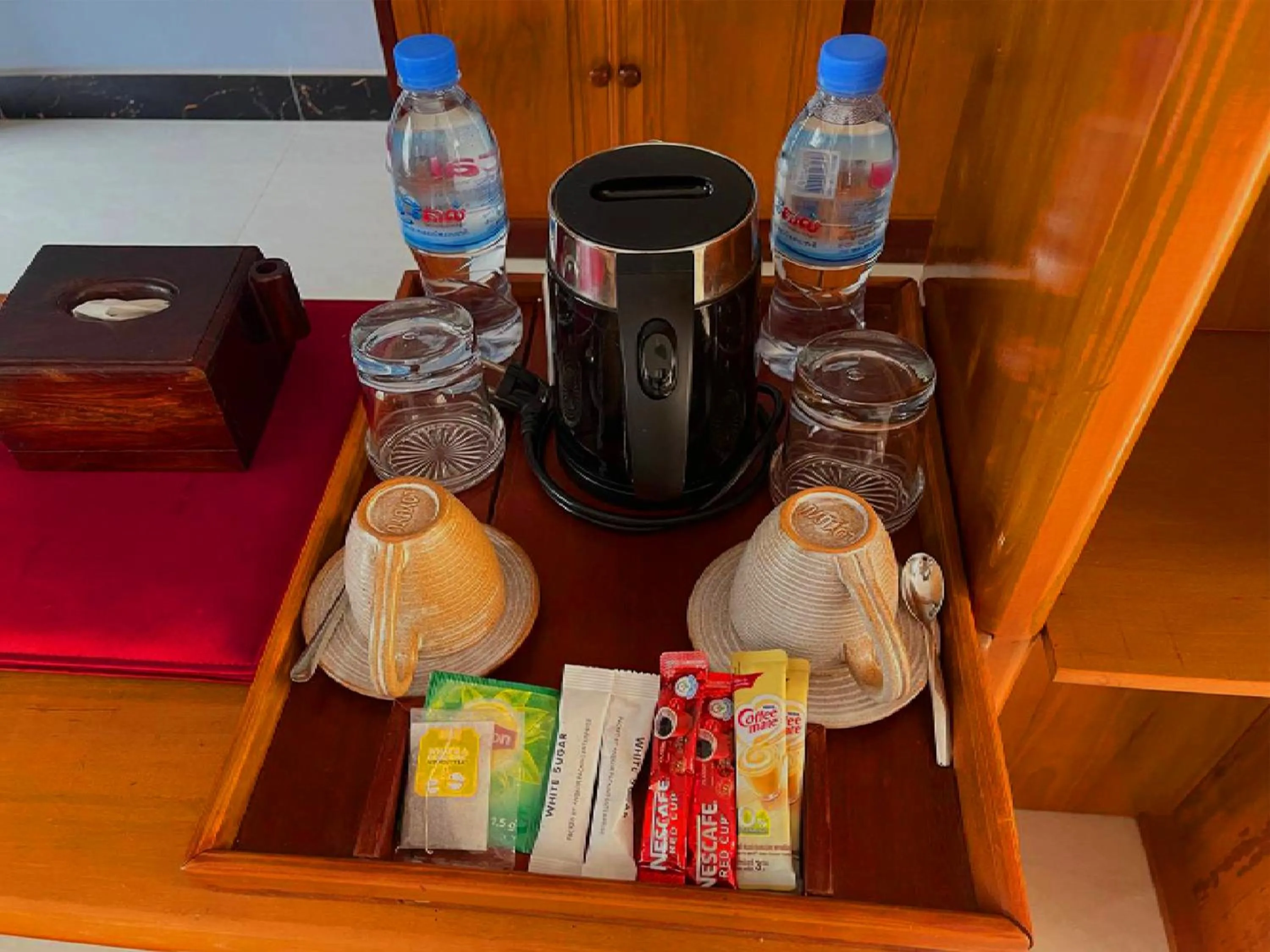 Coffee/tea facilities in Cheata Residence