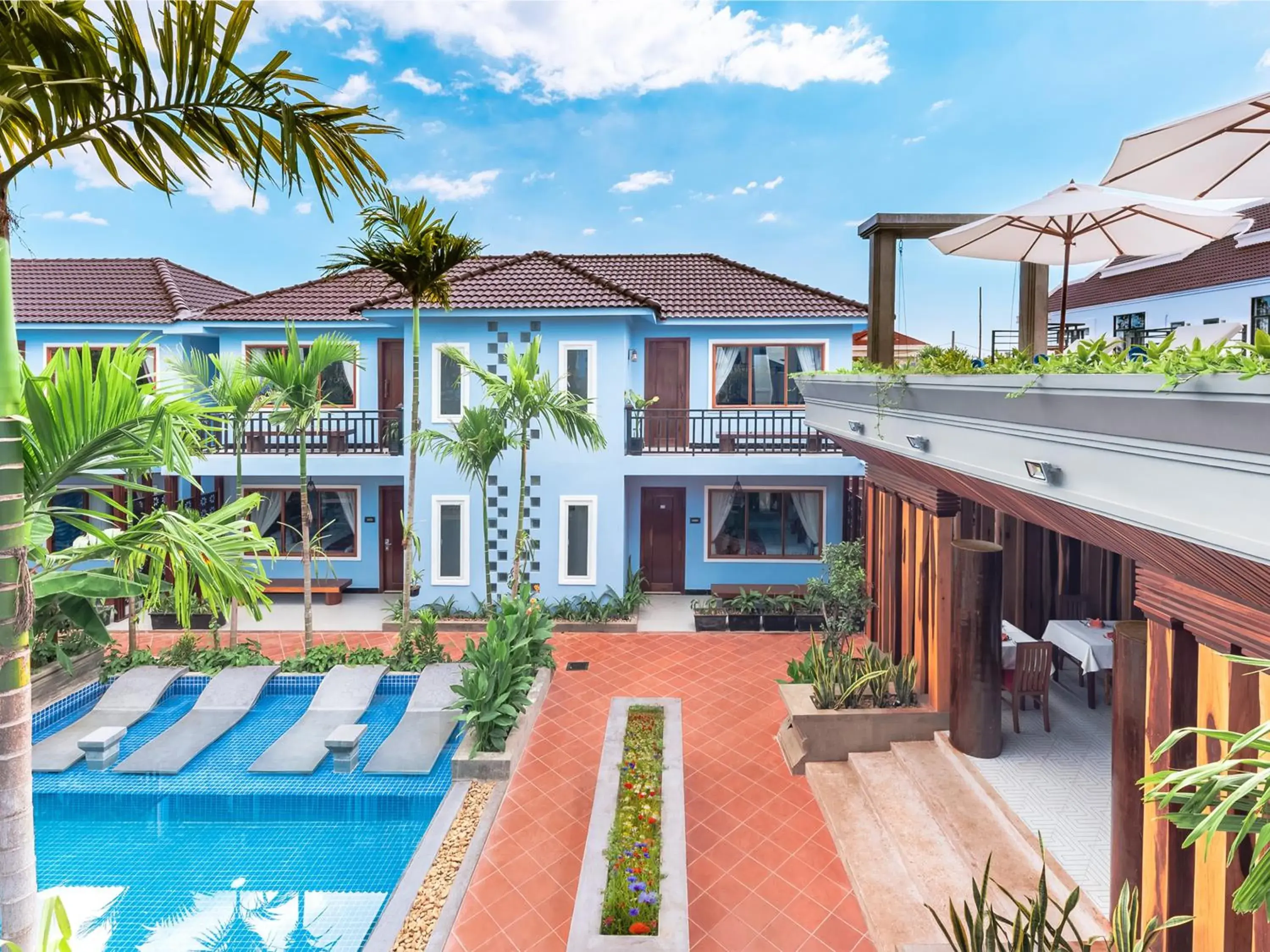 Property building in Cheata Residence Property building in Cheata Residence