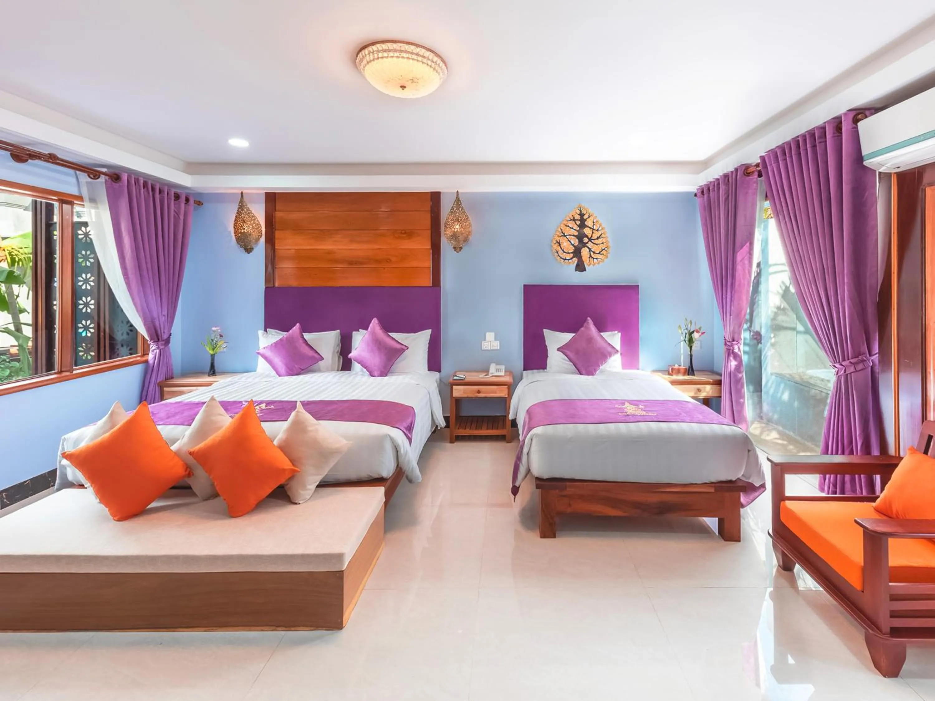 Photo of the whole room, Bed in Cheata Residence