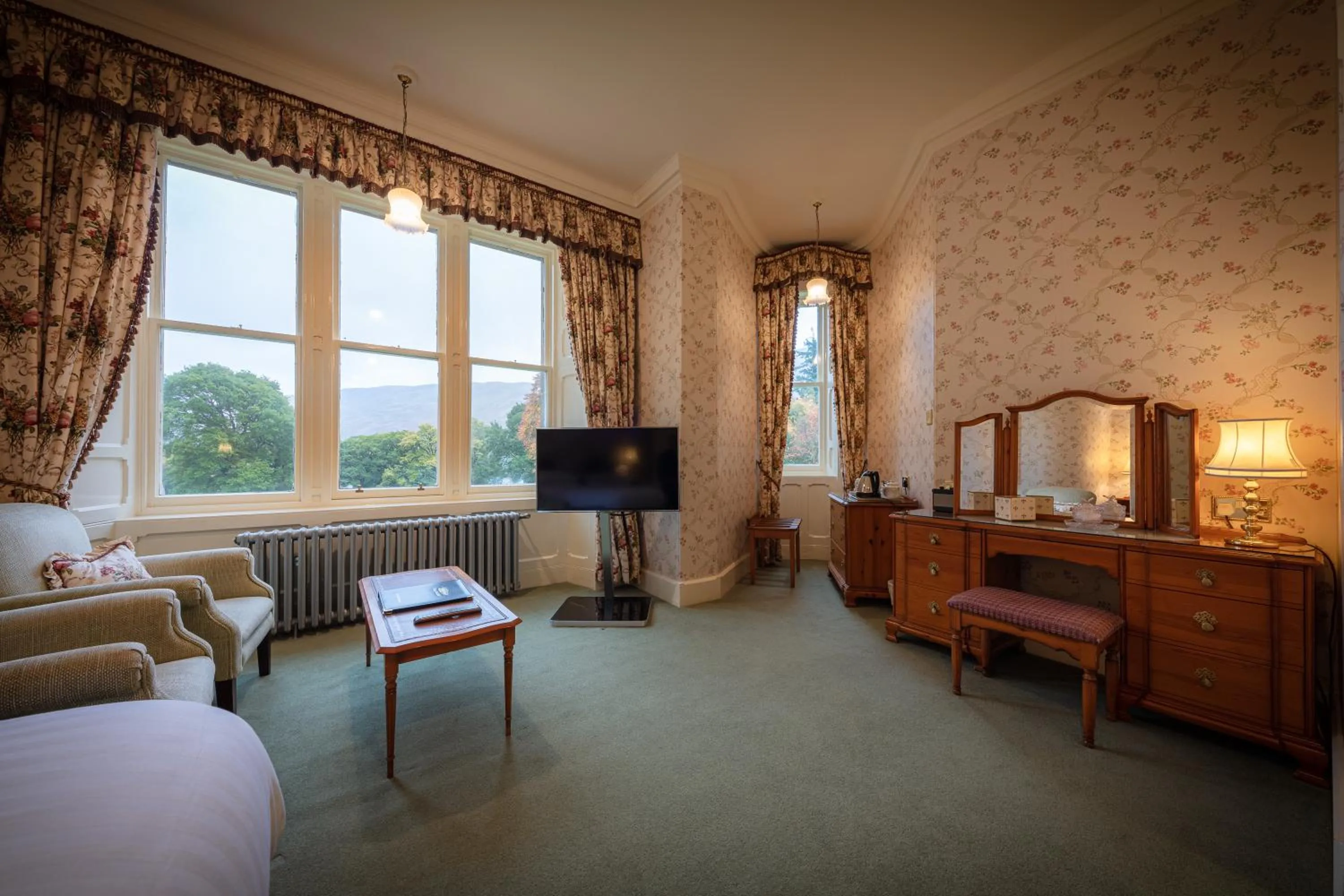 Bedroom in Glengarry Castle Hotel