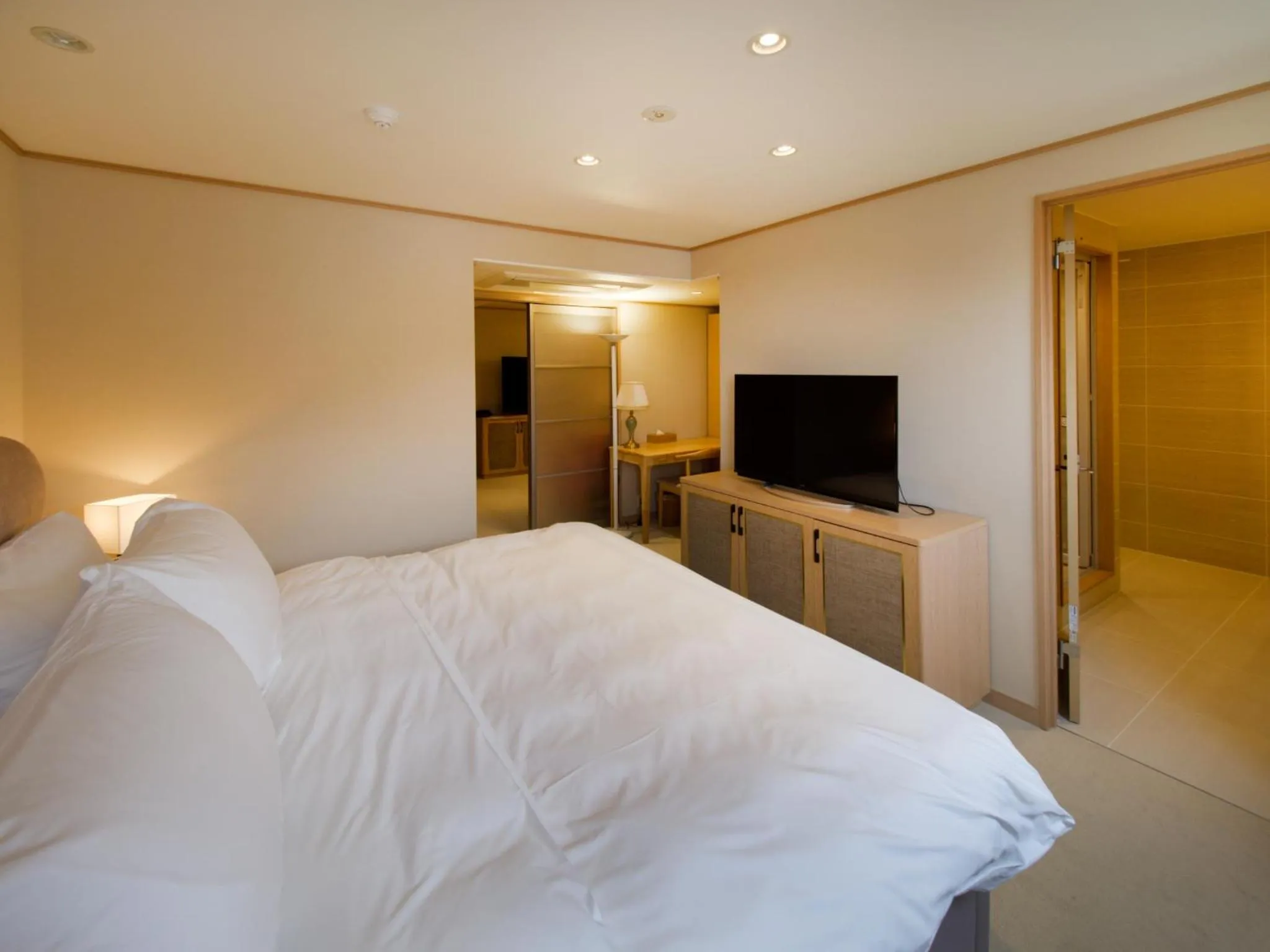 Bed in T Hotel Ryuoo