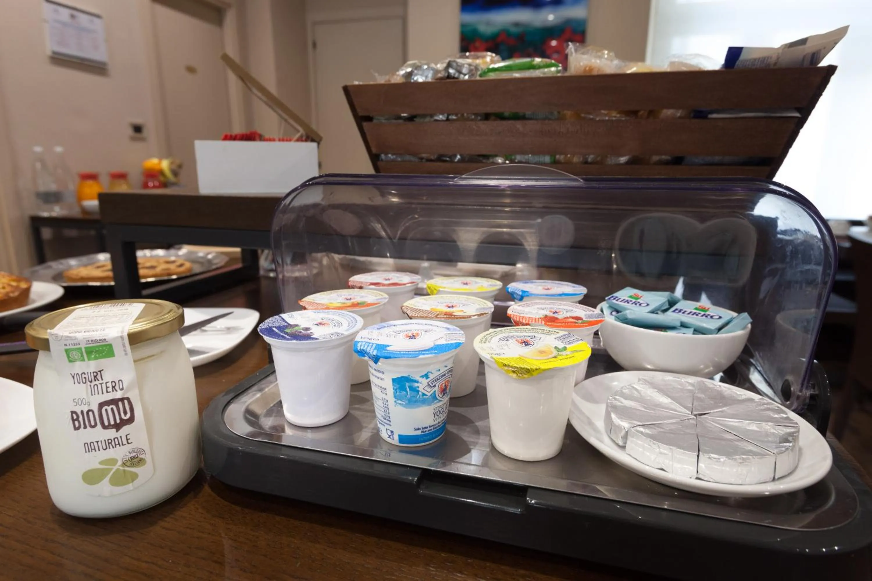 Buffet breakfast in Cuneo Hotel