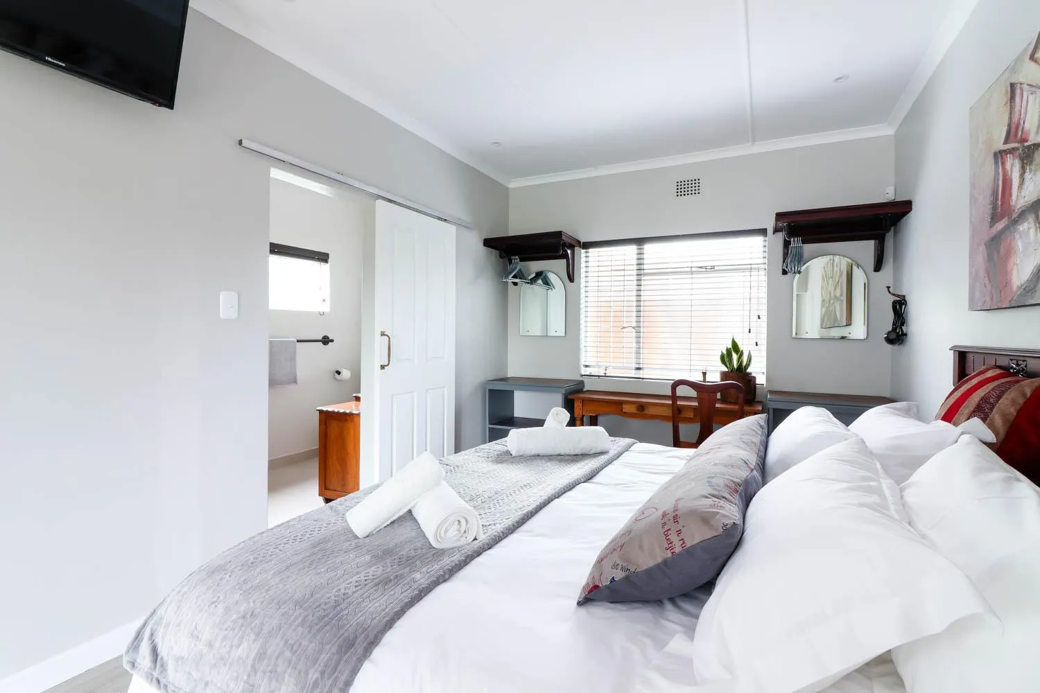 Bedroom, Bed in Arbour1 Guesthouse