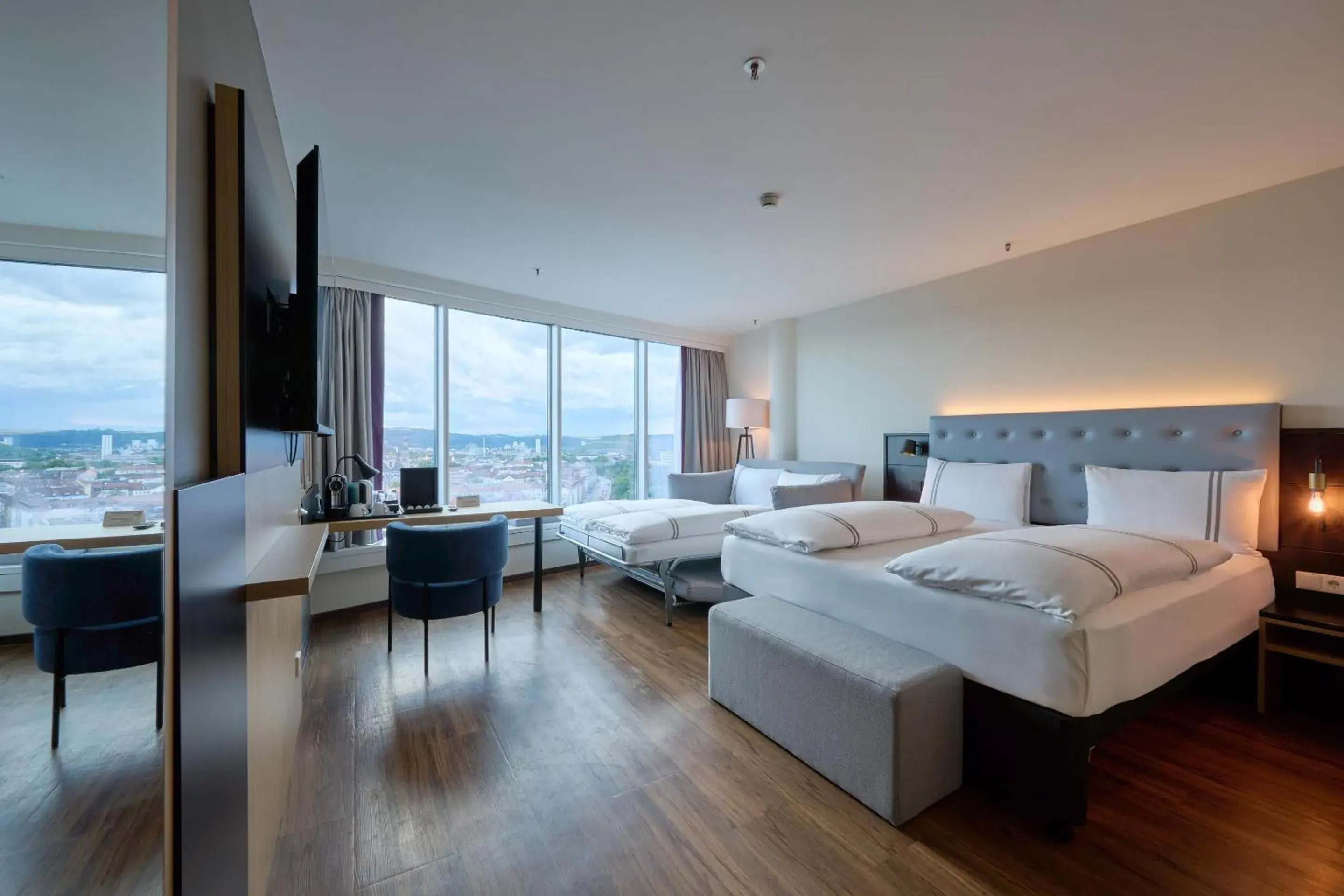 Bedroom, Bed in Premier Inn Würzburg Bedroom, Bed in Premier Inn Würzburg