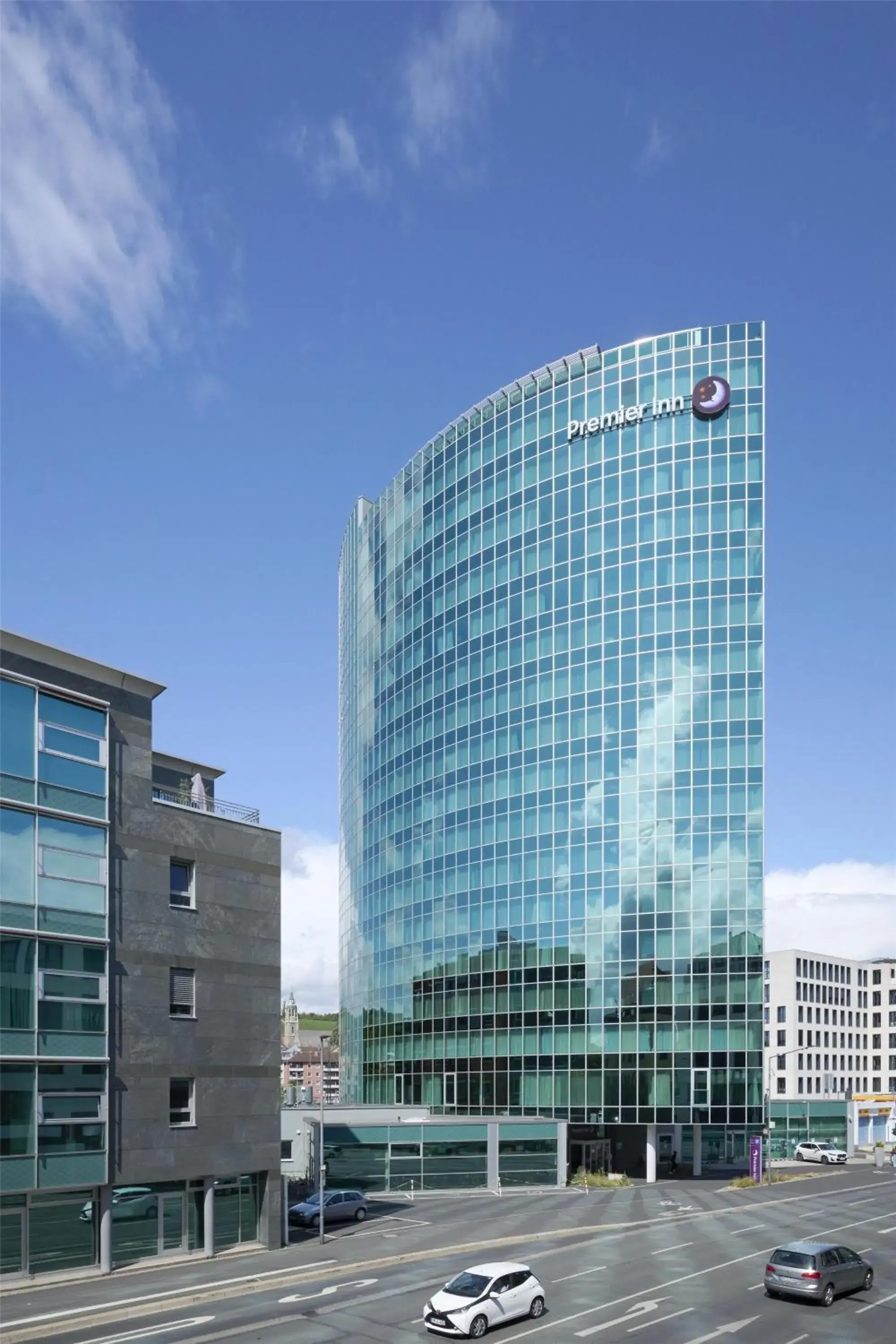 Property building in Premier Inn Würzburg Property building in Premier Inn Würzburg