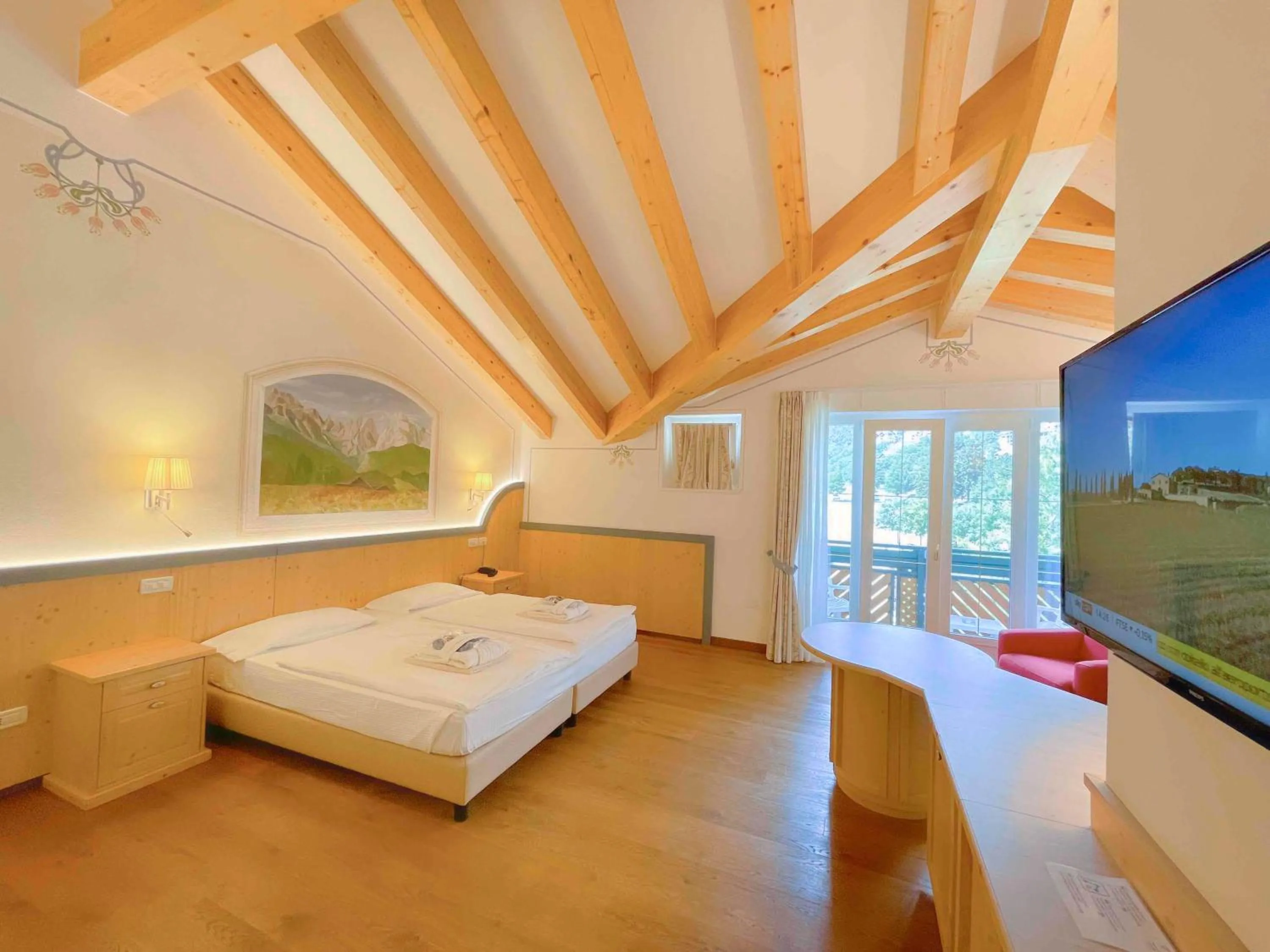 Bed in Alledolomiti Boutique Lake Hotel - Adults friendly