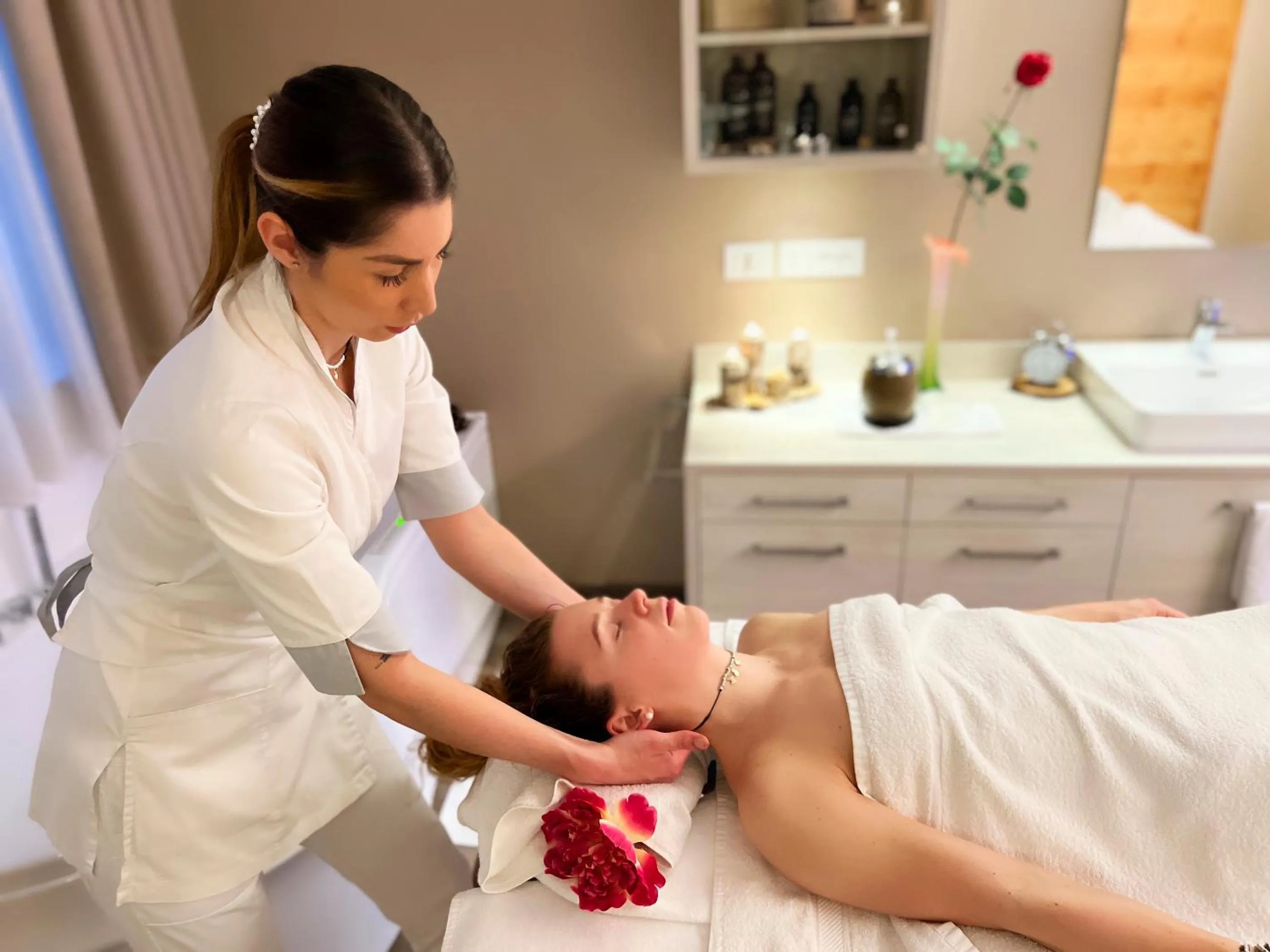 Massage in Alledolomiti Boutique Lake Hotel - Adults friendly