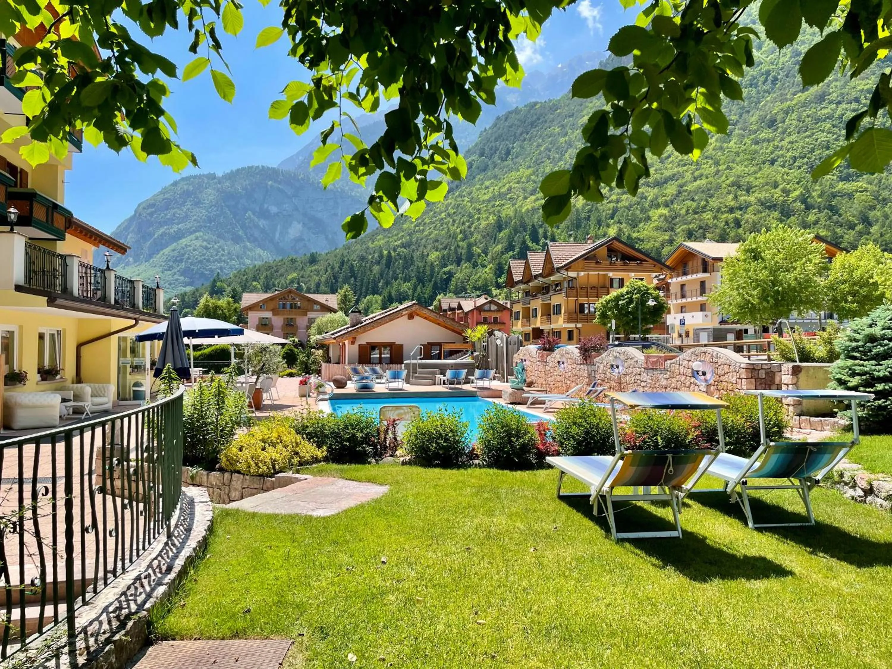 Garden in Alledolomiti Boutique Lake Hotel - Adults friendly