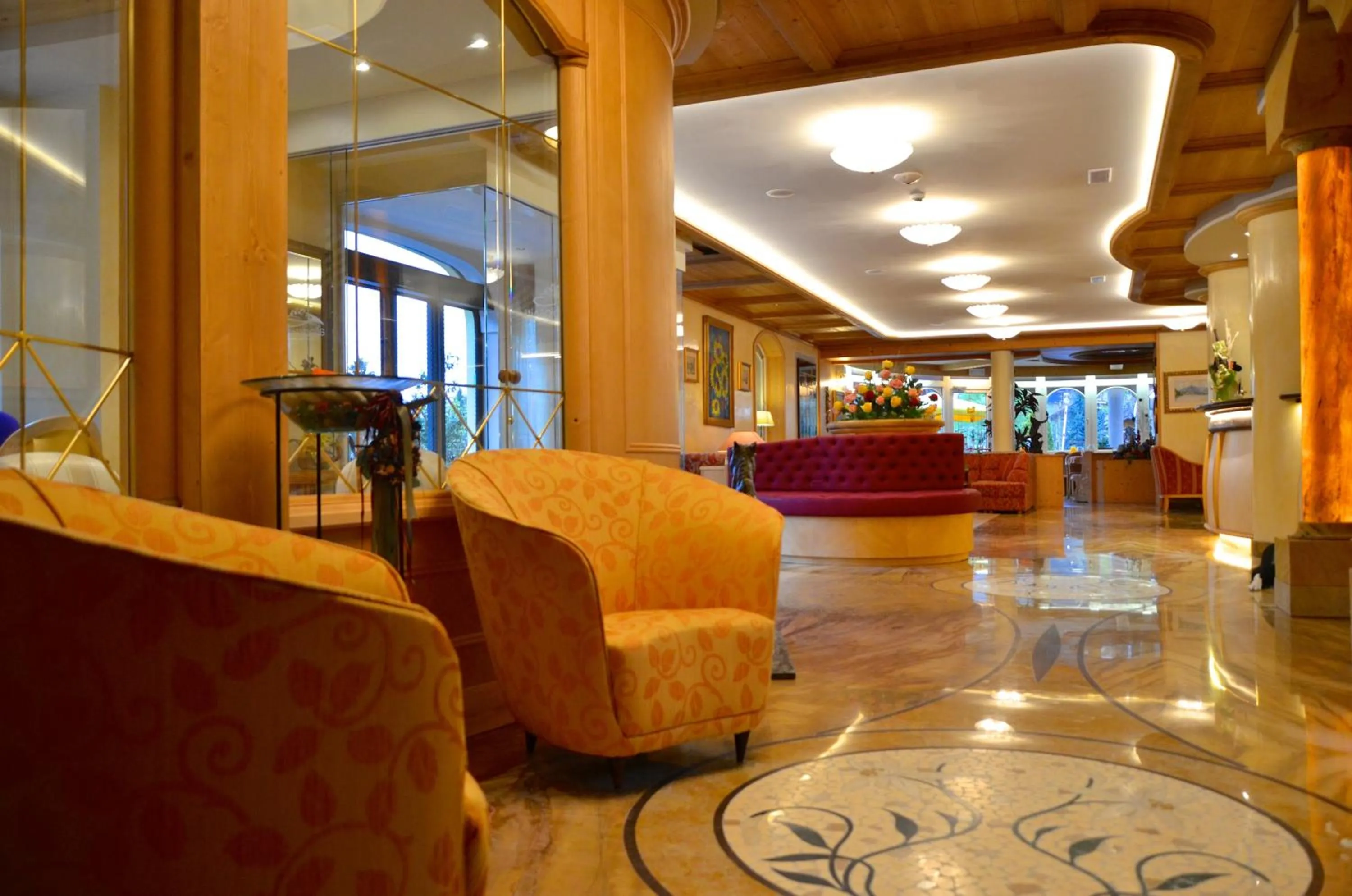 Lounge or bar in Alledolomiti Boutique Lake Hotel - Adults friendly