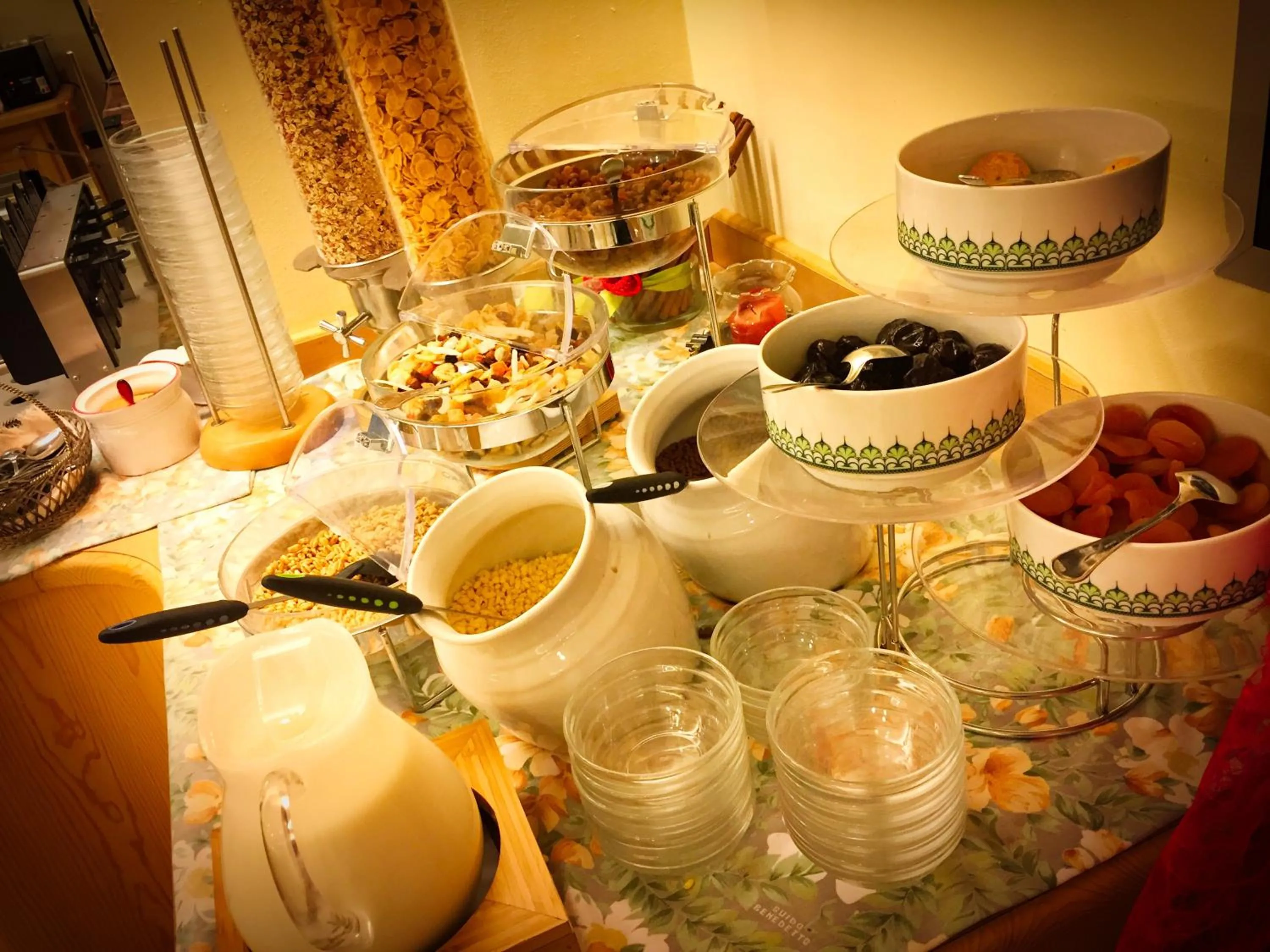 Buffet breakfast in Alledolomiti Boutique Lake Hotel - Adults friendly