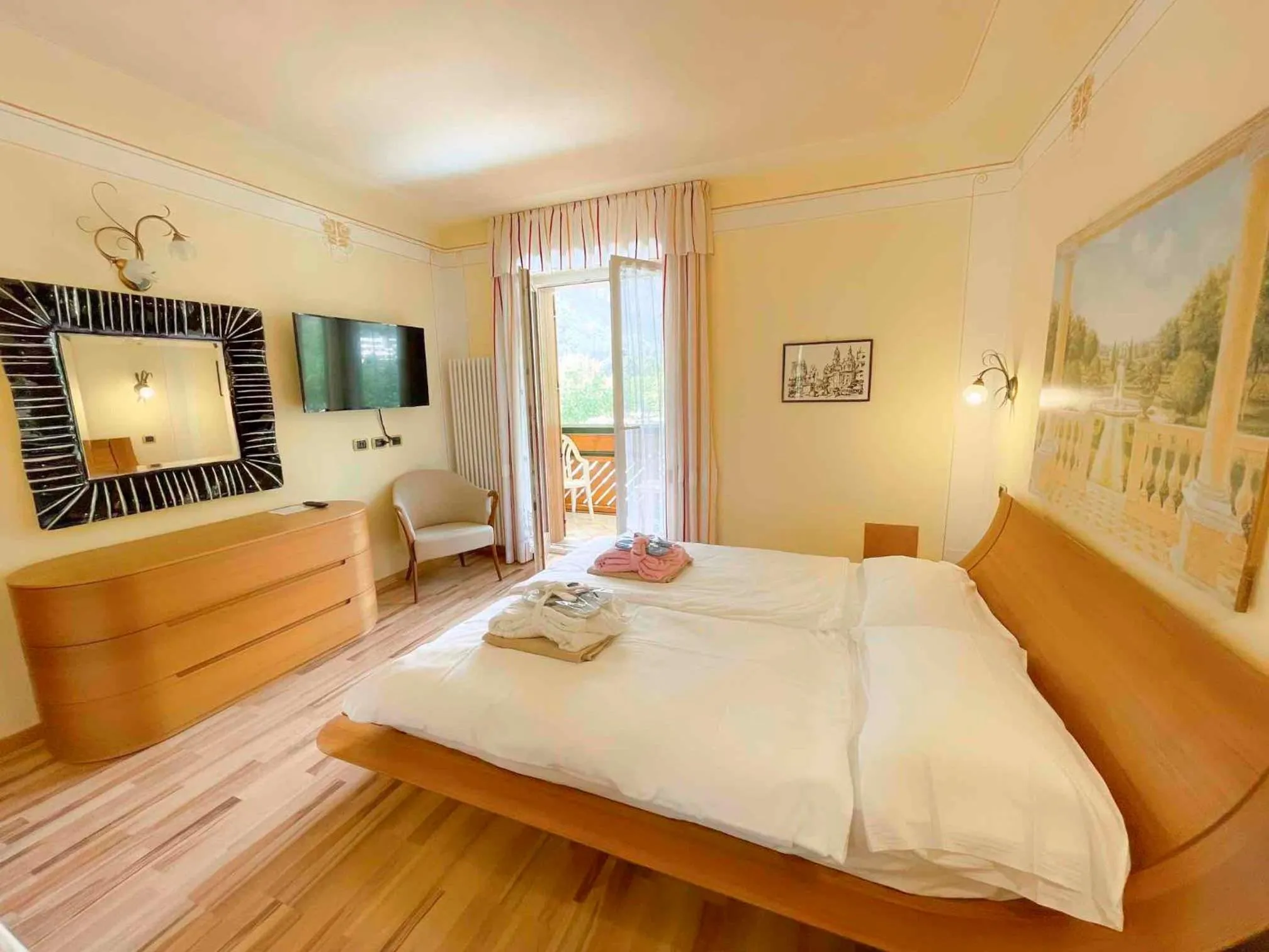 Bed in Alledolomiti Boutique Lake Hotel - Adults friendly