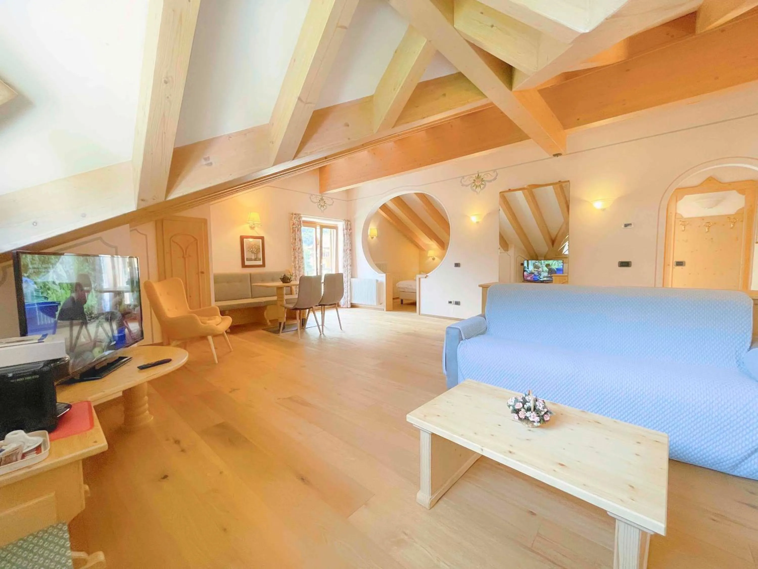 Bed in Alledolomiti Boutique Lake Hotel - Adults friendly