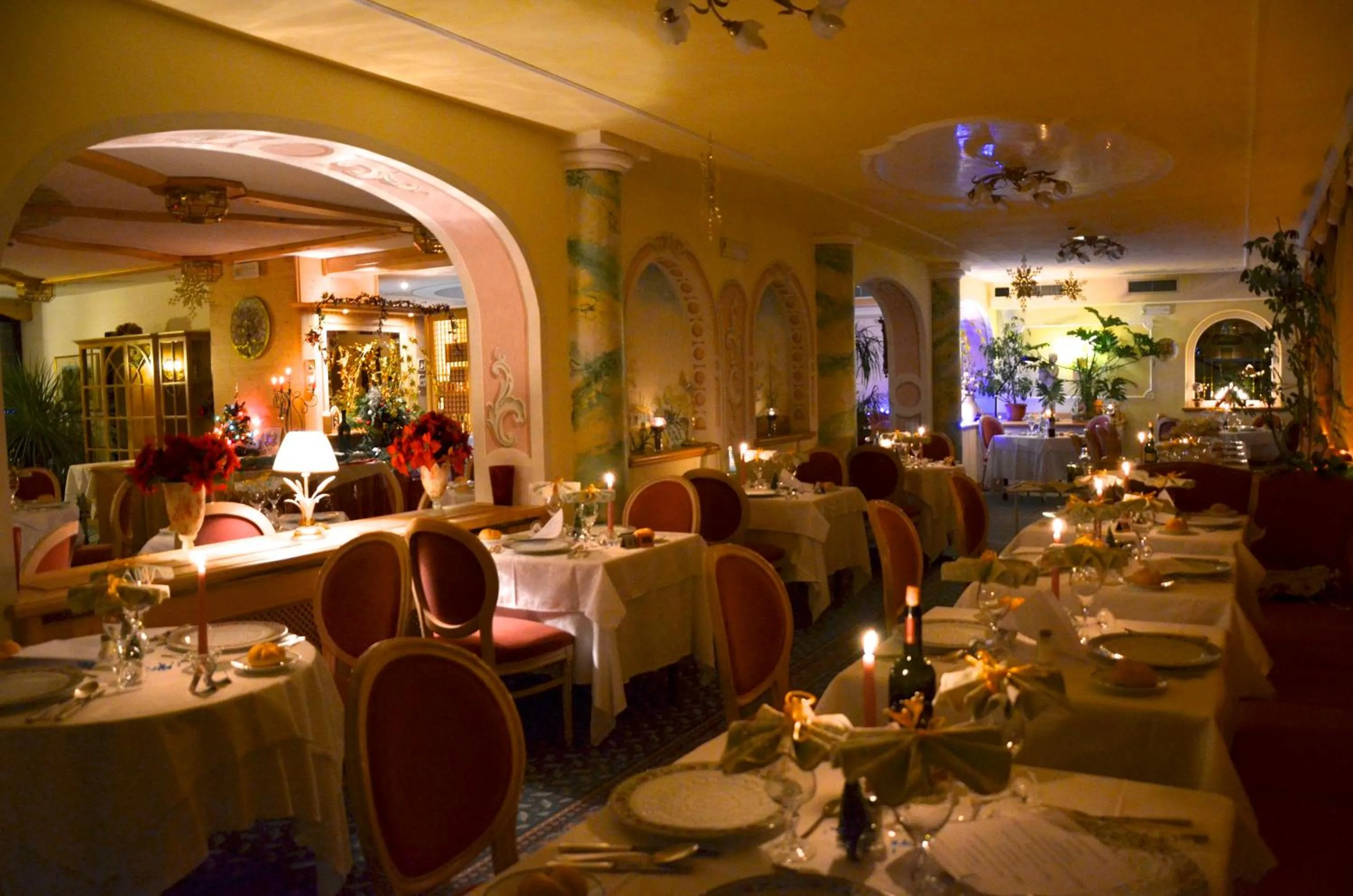Restaurant/places to eat in Alledolomiti Boutique Lake Hotel - Adults friendly