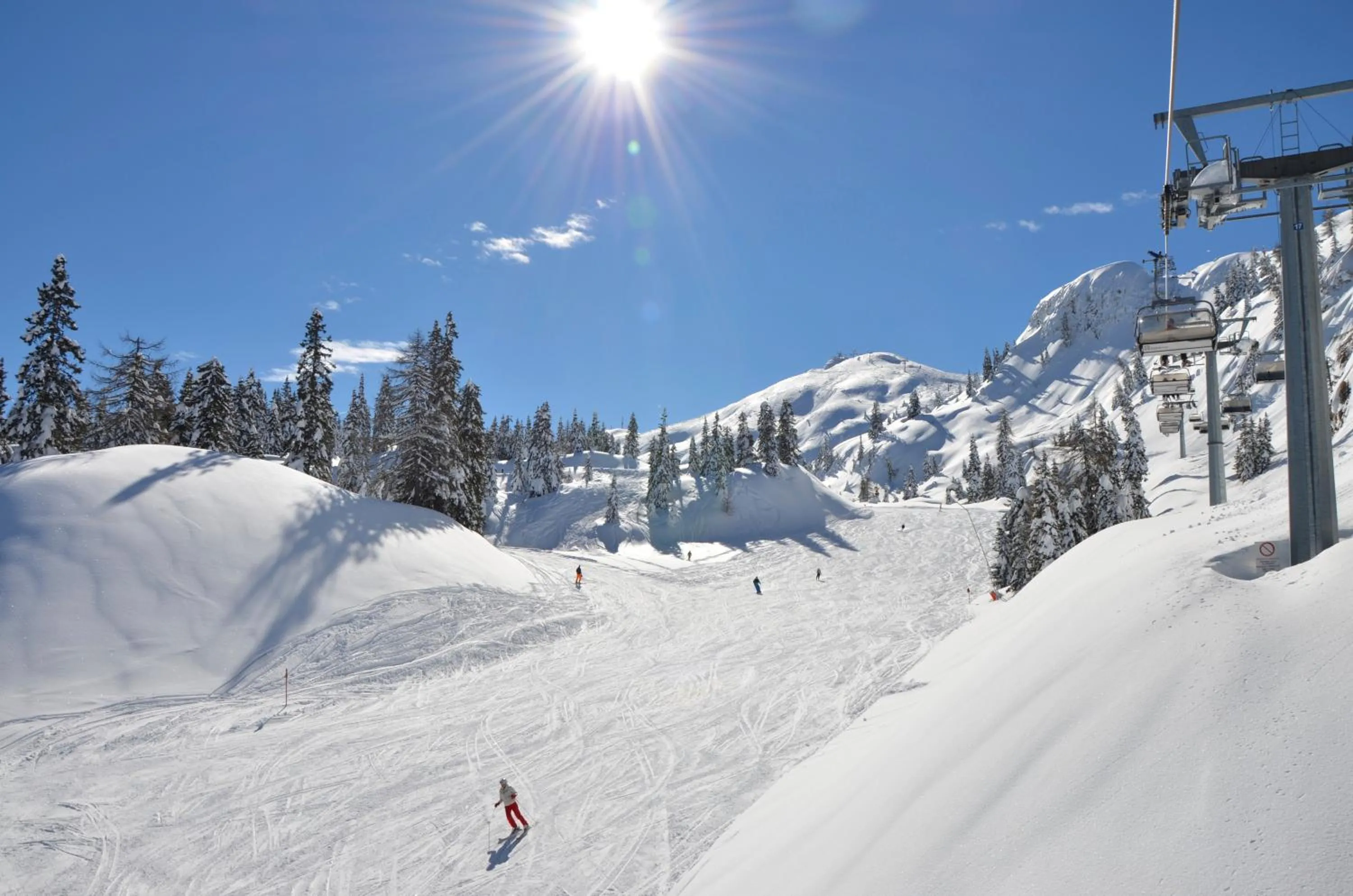 Skiing in Alledolomiti Boutique Lake Hotel - Adults friendly