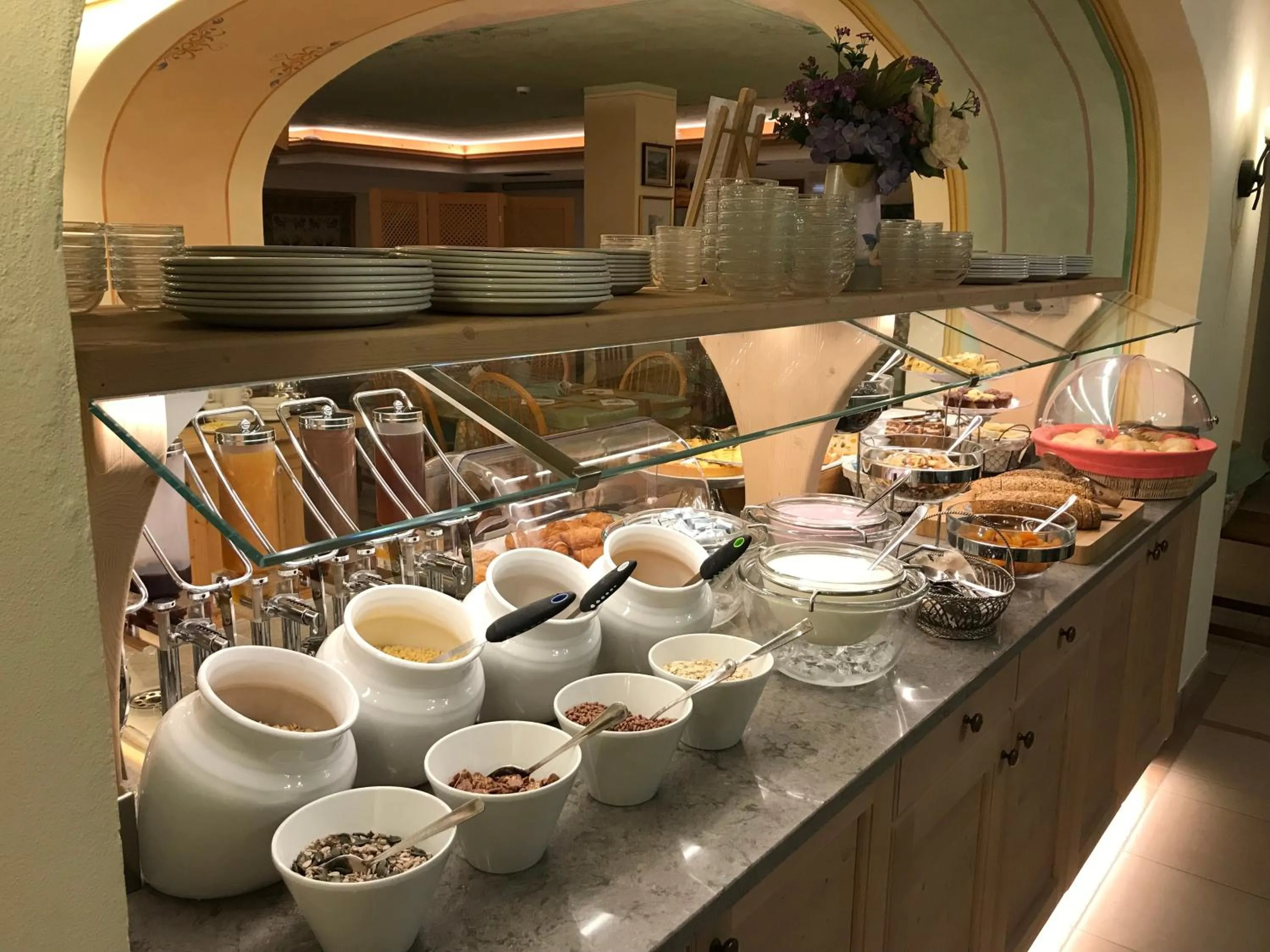 Continental breakfast in Alledolomiti Boutique Lake Hotel - Adults friendly