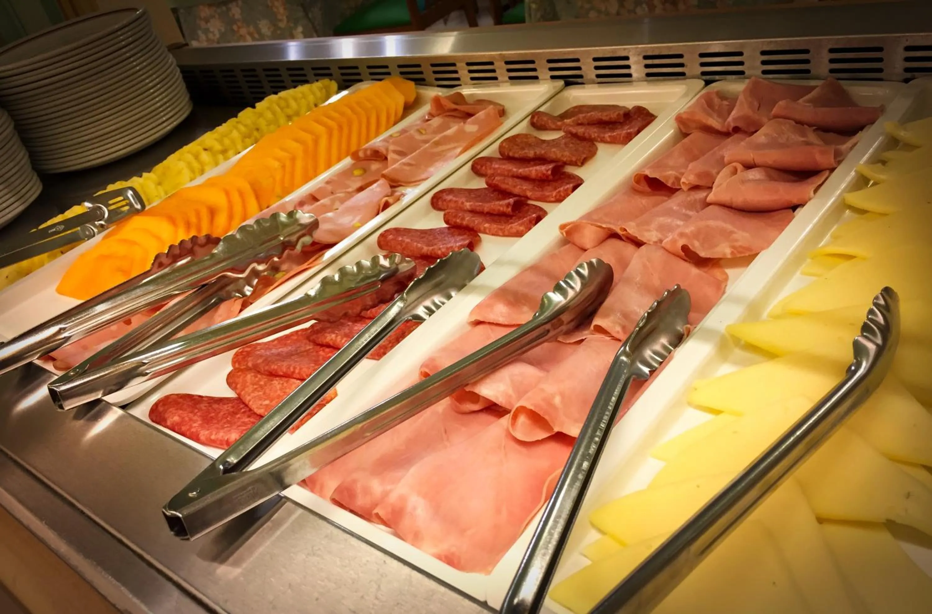 Continental breakfast in Alledolomiti Boutique Lake Hotel - Adults friendly