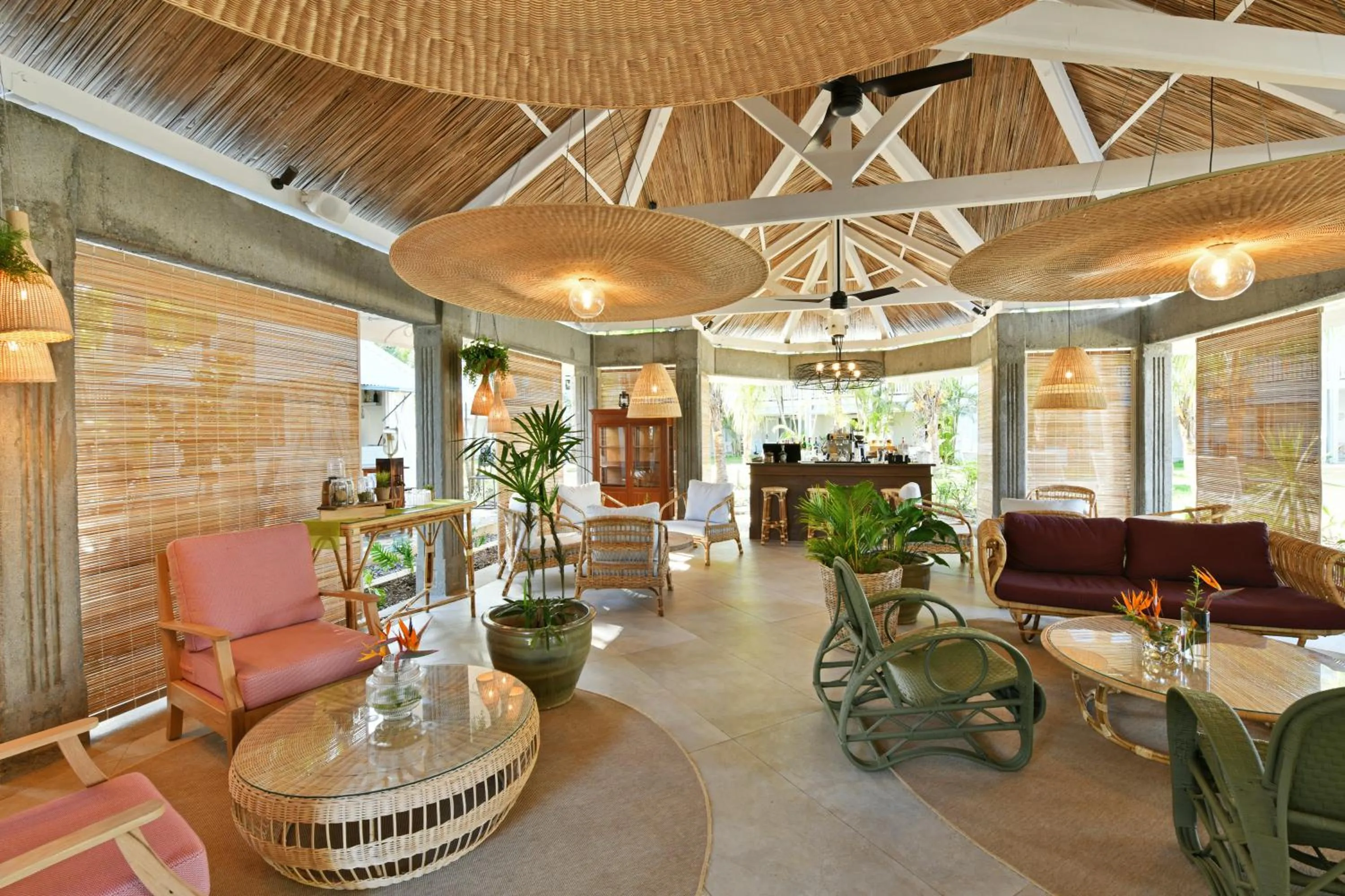 Lounge or bar in Veranda Grand Baie Hotel & Spa