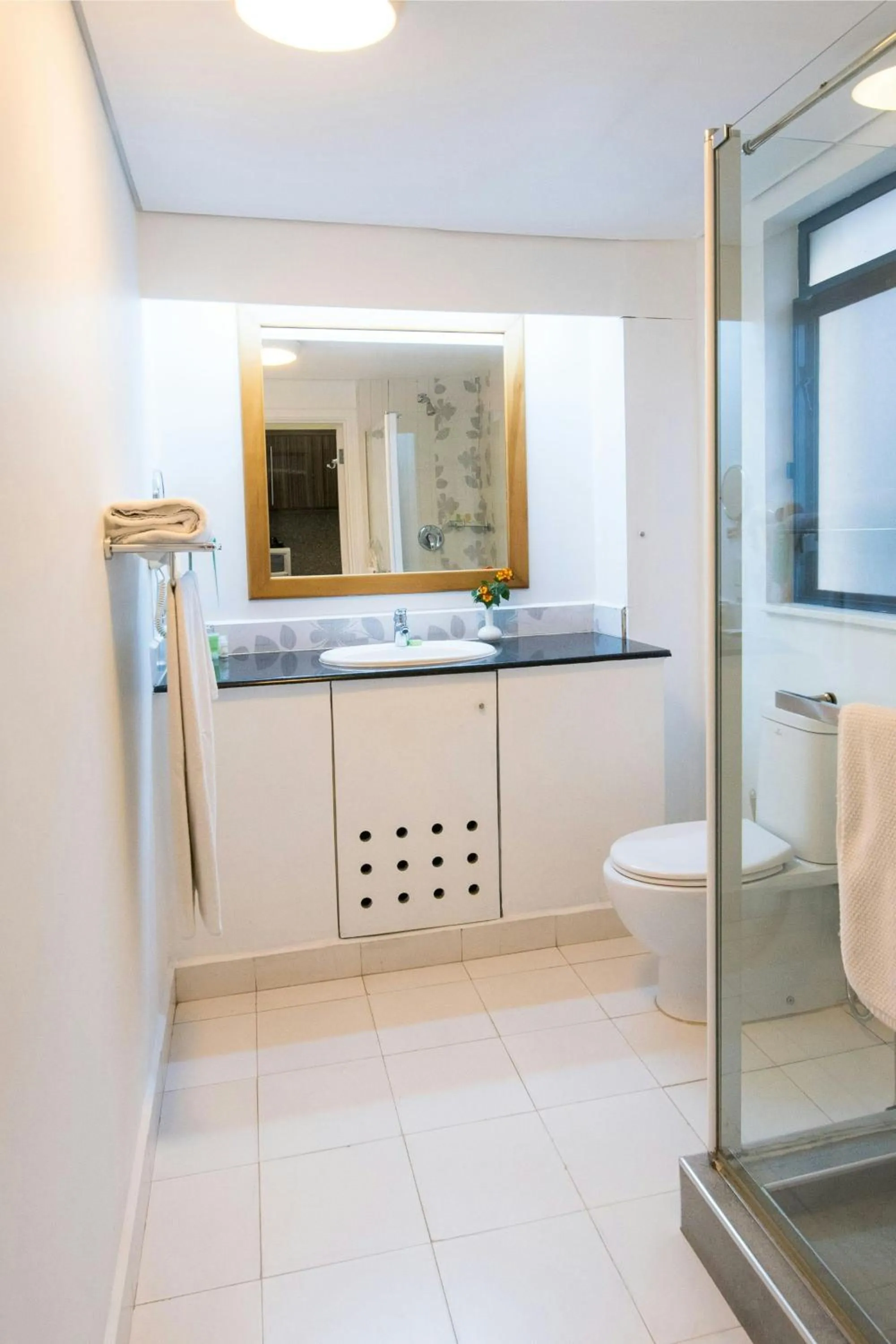 Bathroom in Protea Hotel by Marriott Dar es Salaam Oyster Bay