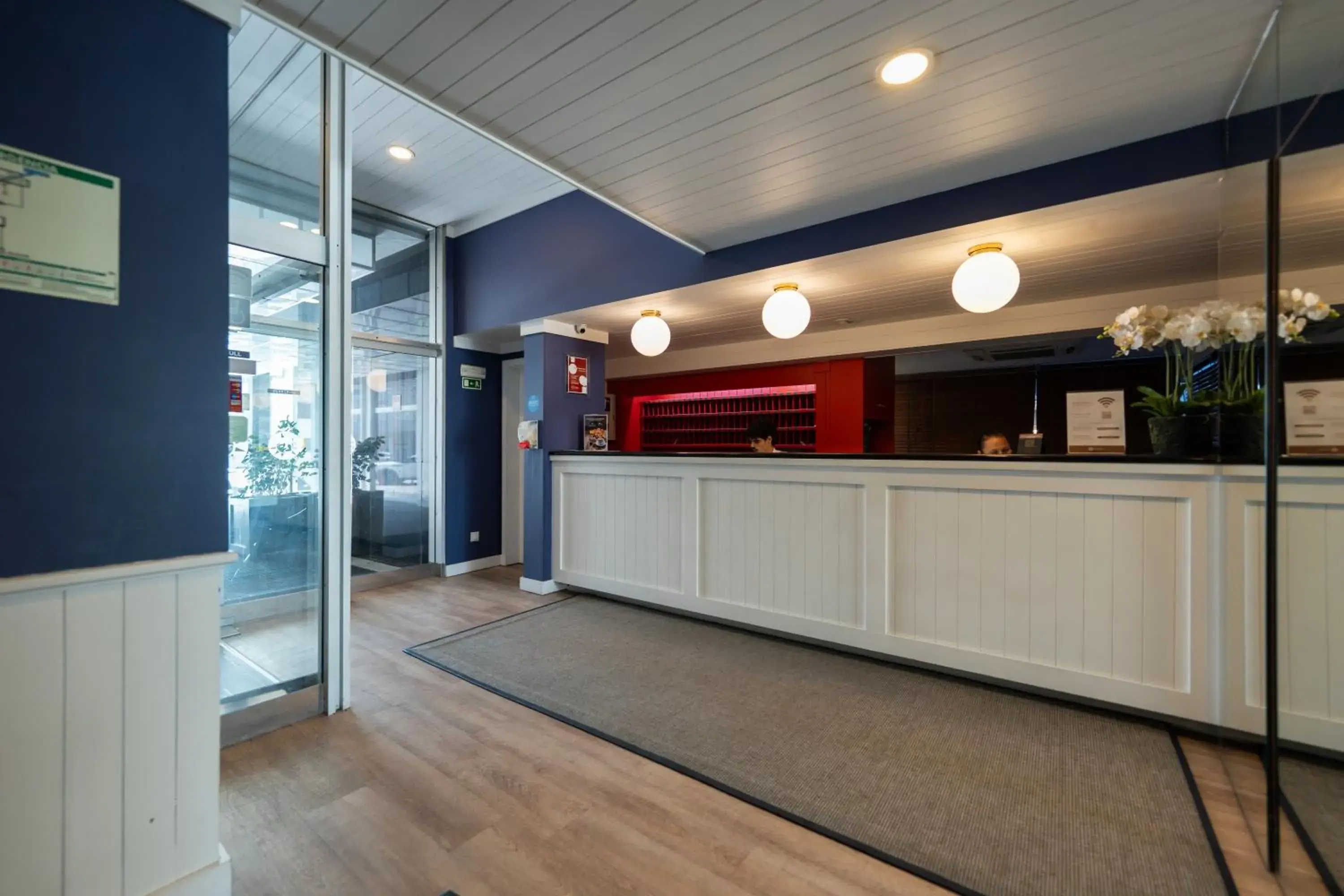 Lobby or reception in Hotel Apartamento Solverde Lobby or reception in Hotel Apartamento Solverde