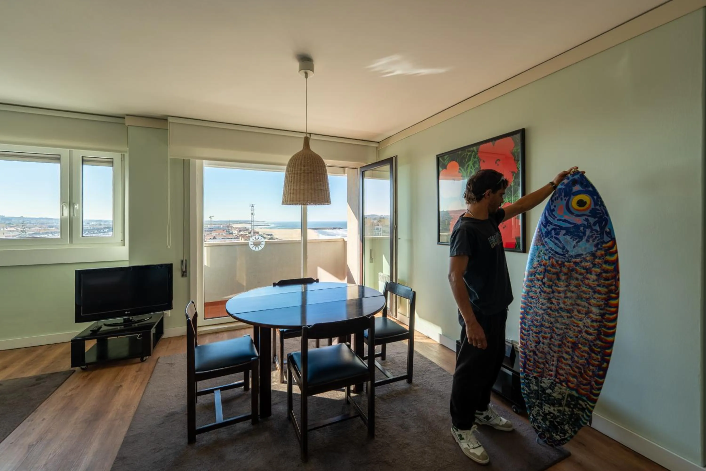 Communal lounge/ TV room in Hotel Apartamento Solverde