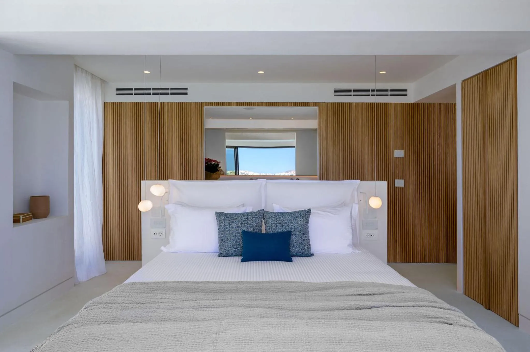 Bedroom, Bed in The Island Concept Luxury Boutique Hotel Heated Pool
