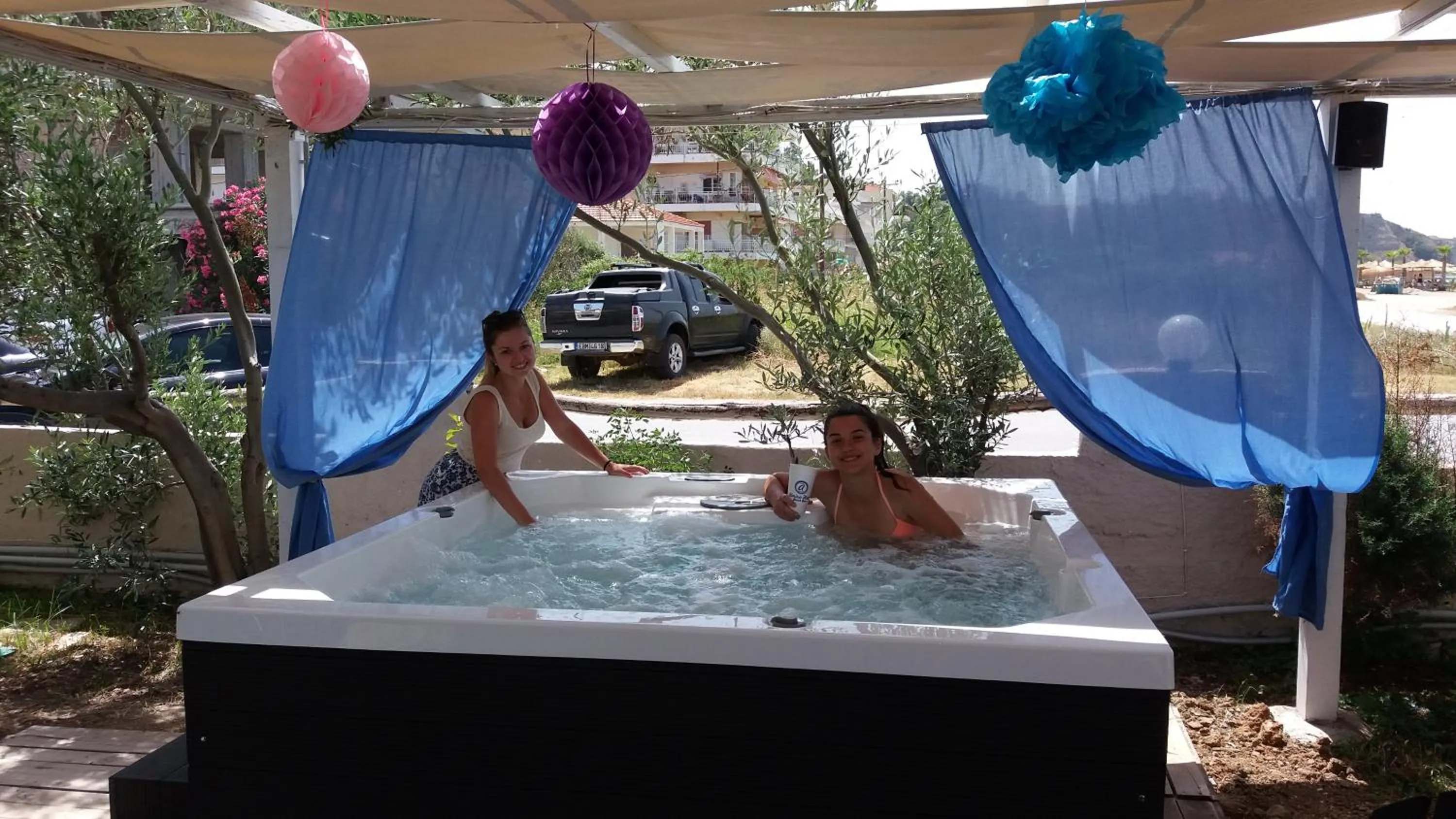 Hot Tub in Hotel Almira