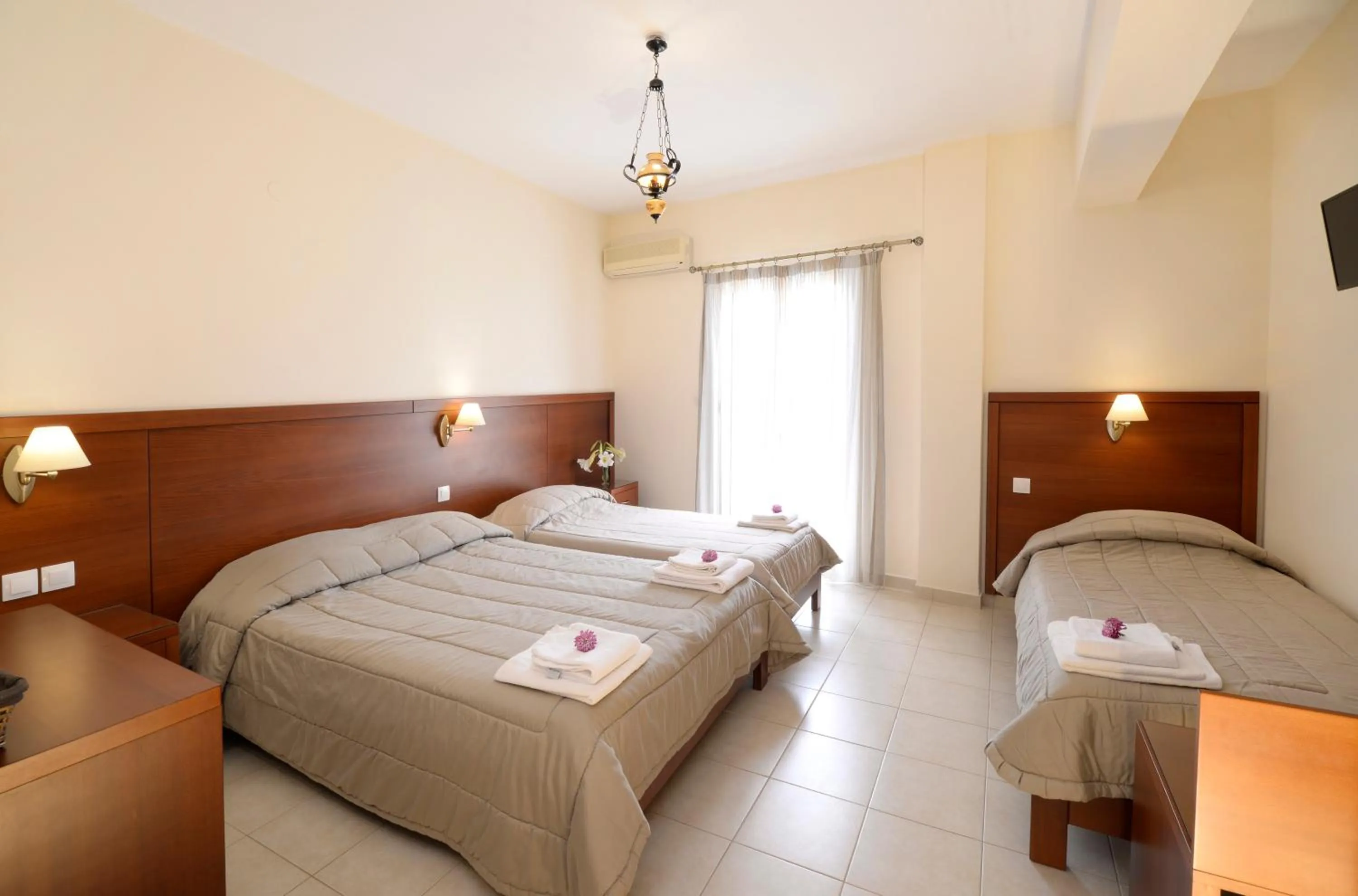 Bed in Hotel El Greco