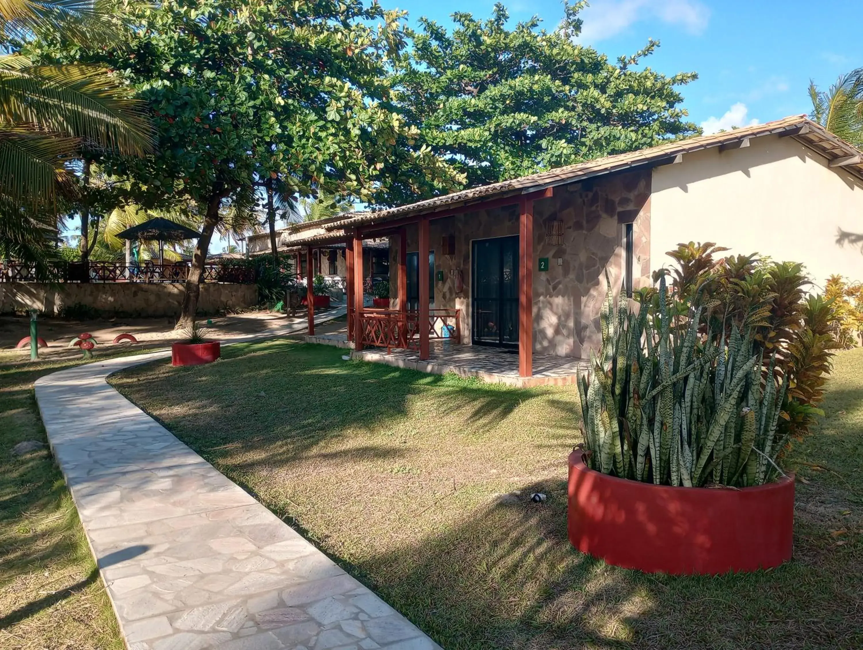 Bungalow with Patio - single occupancy in Hotel Coco Beach Bungalow with Patio - single occupancy in Hotel Coco Beach