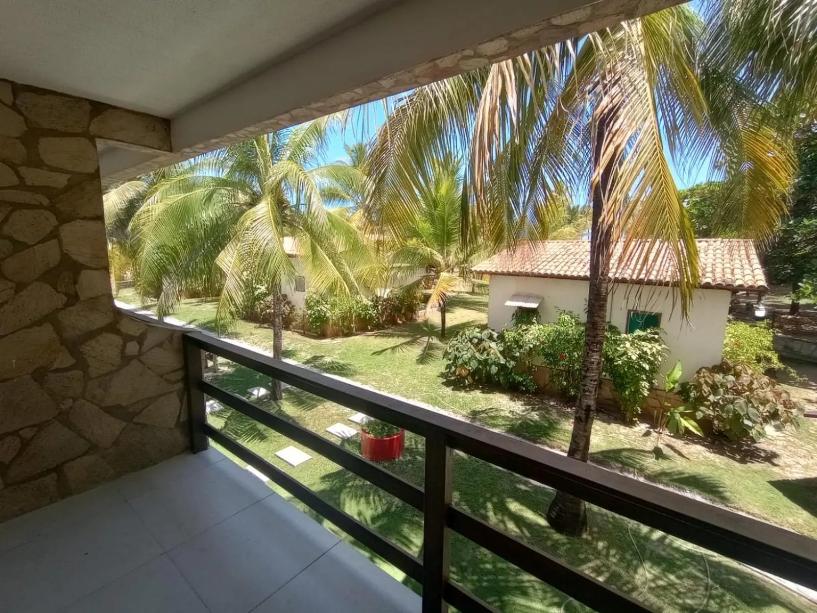 Garden in Hotel Coco Beach