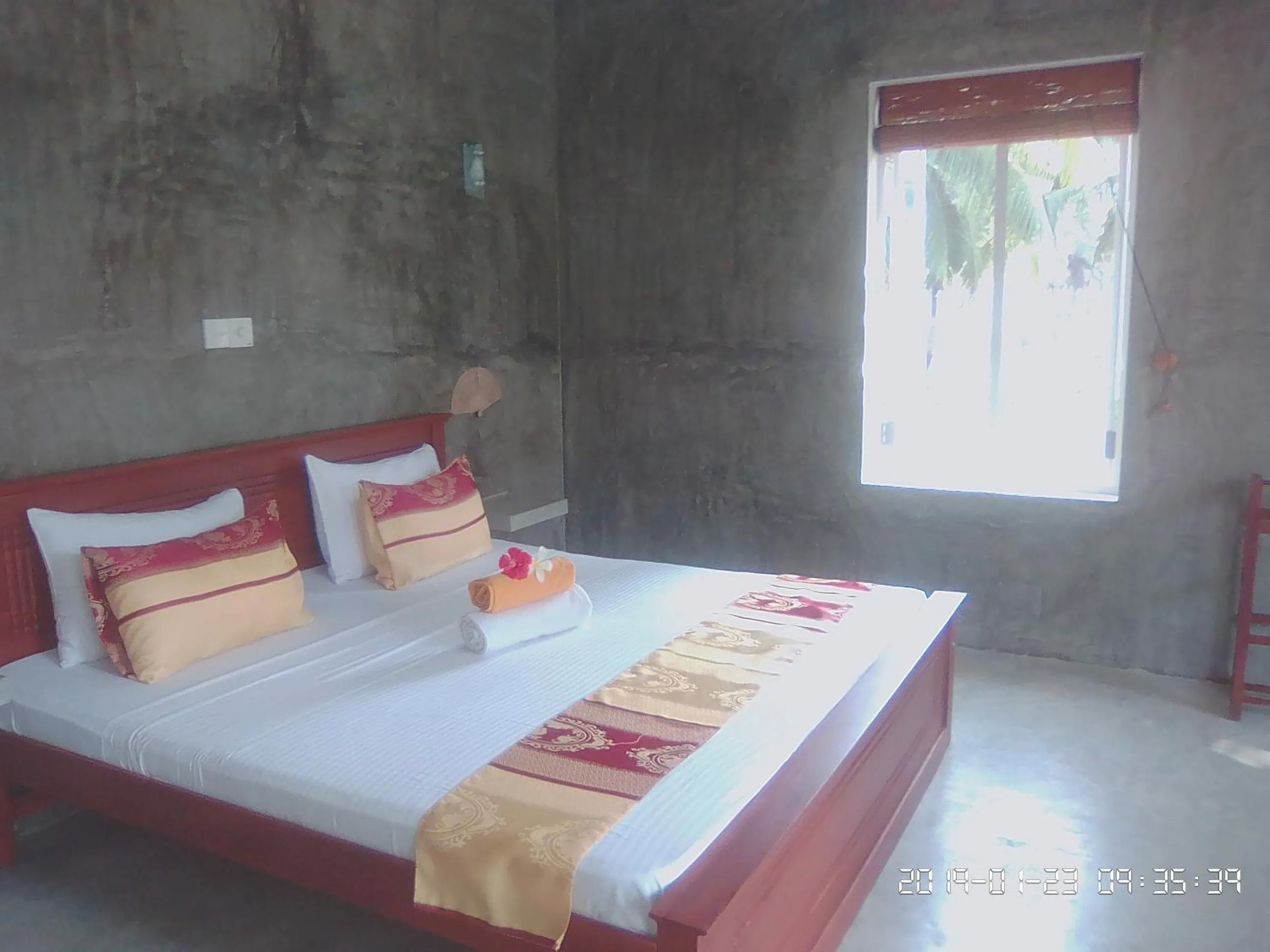 Bed in La Perla Bentota