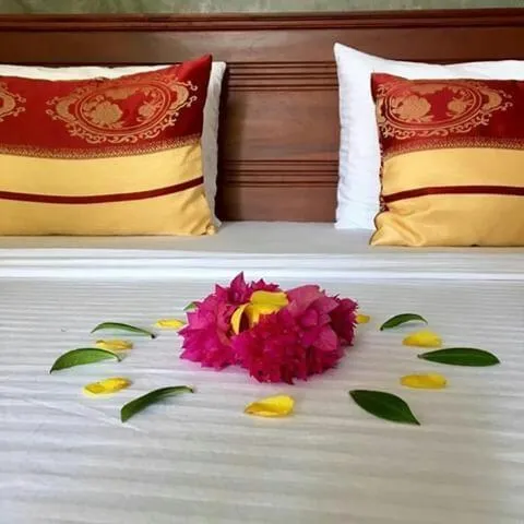 Bed in La Perla Bentota