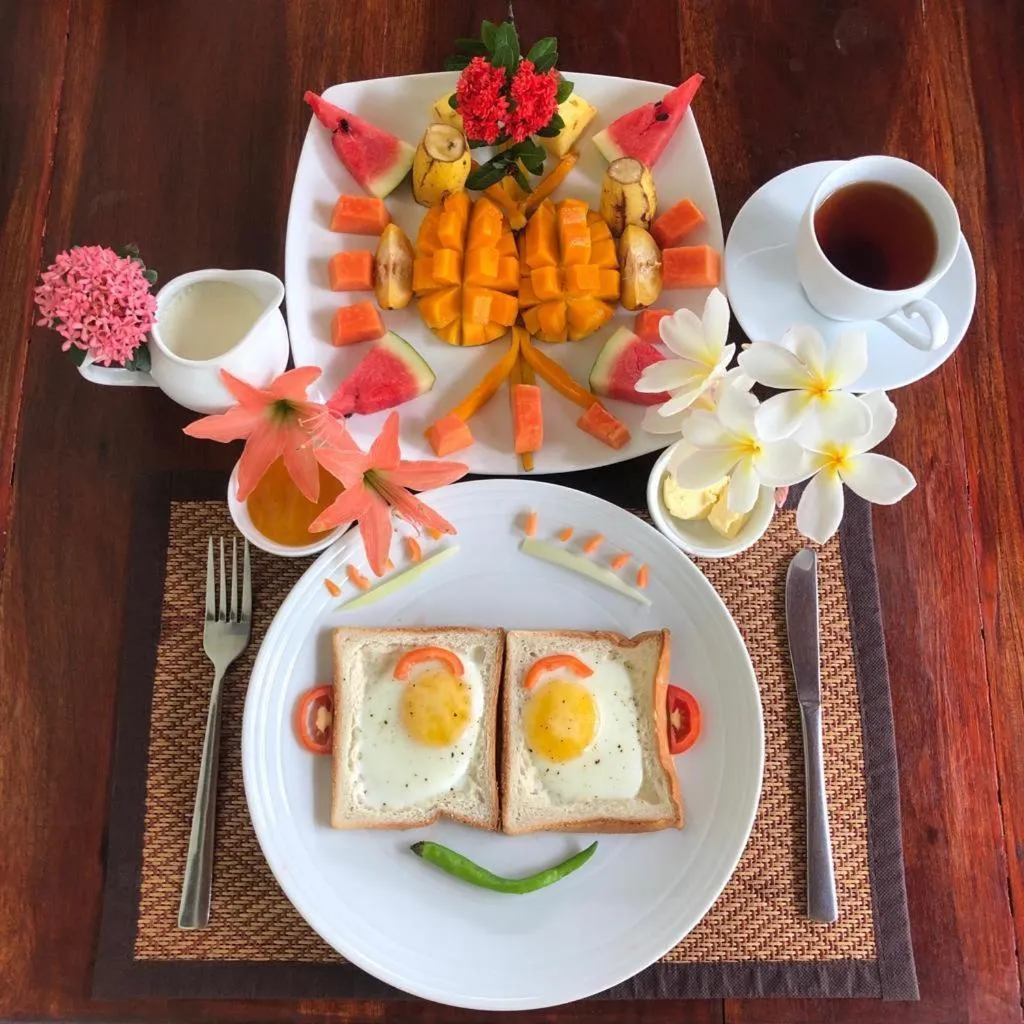 Restaurant/places to eat in La Perla Bentota
