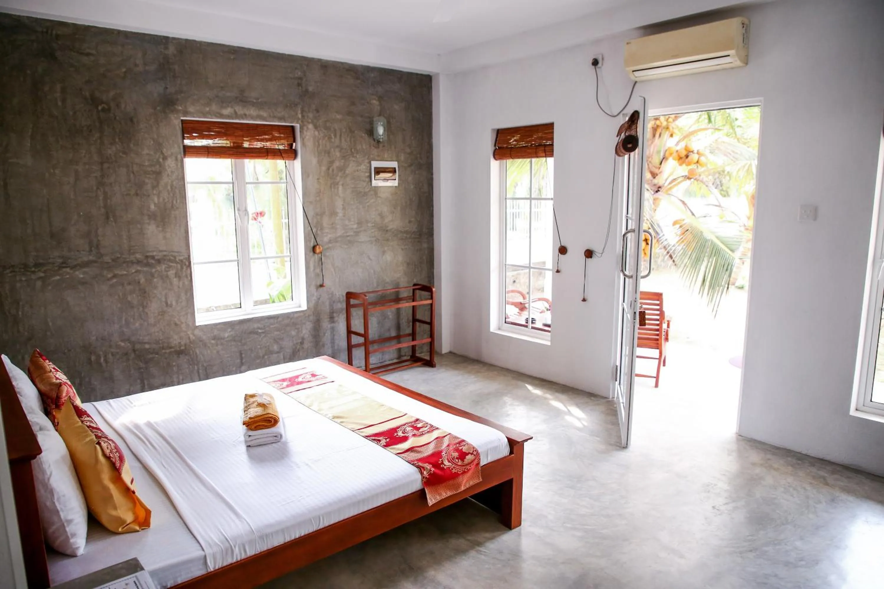Bed in La Perla Bentota
