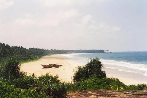 Beach in La Perla Bentota