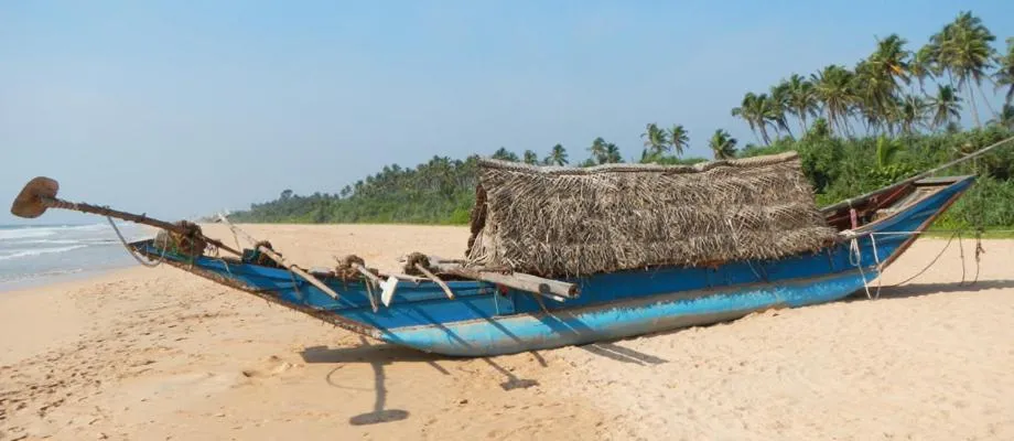 Beach in La Perla Bentota