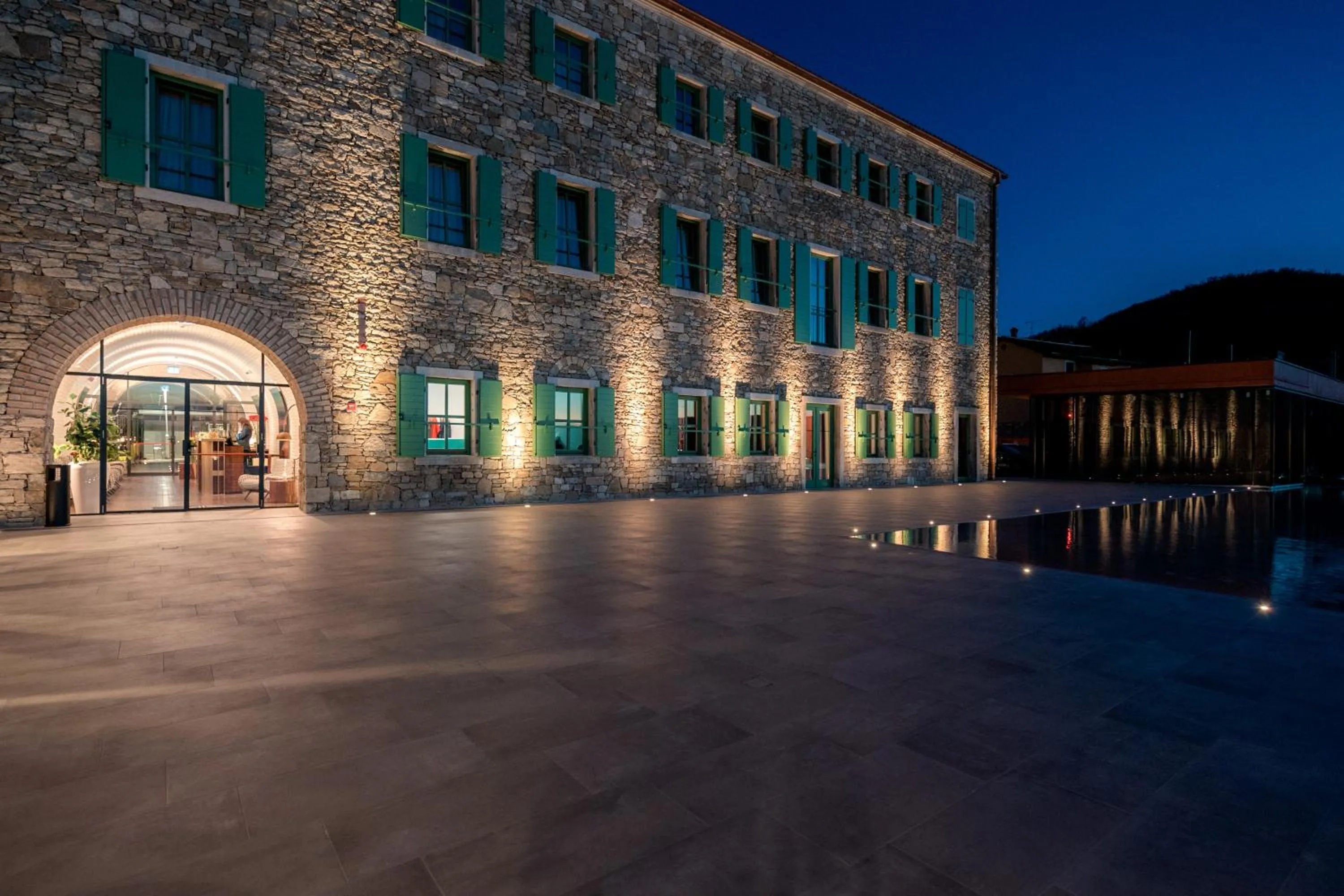 Property building in Winery & Design hotel ROXANICH