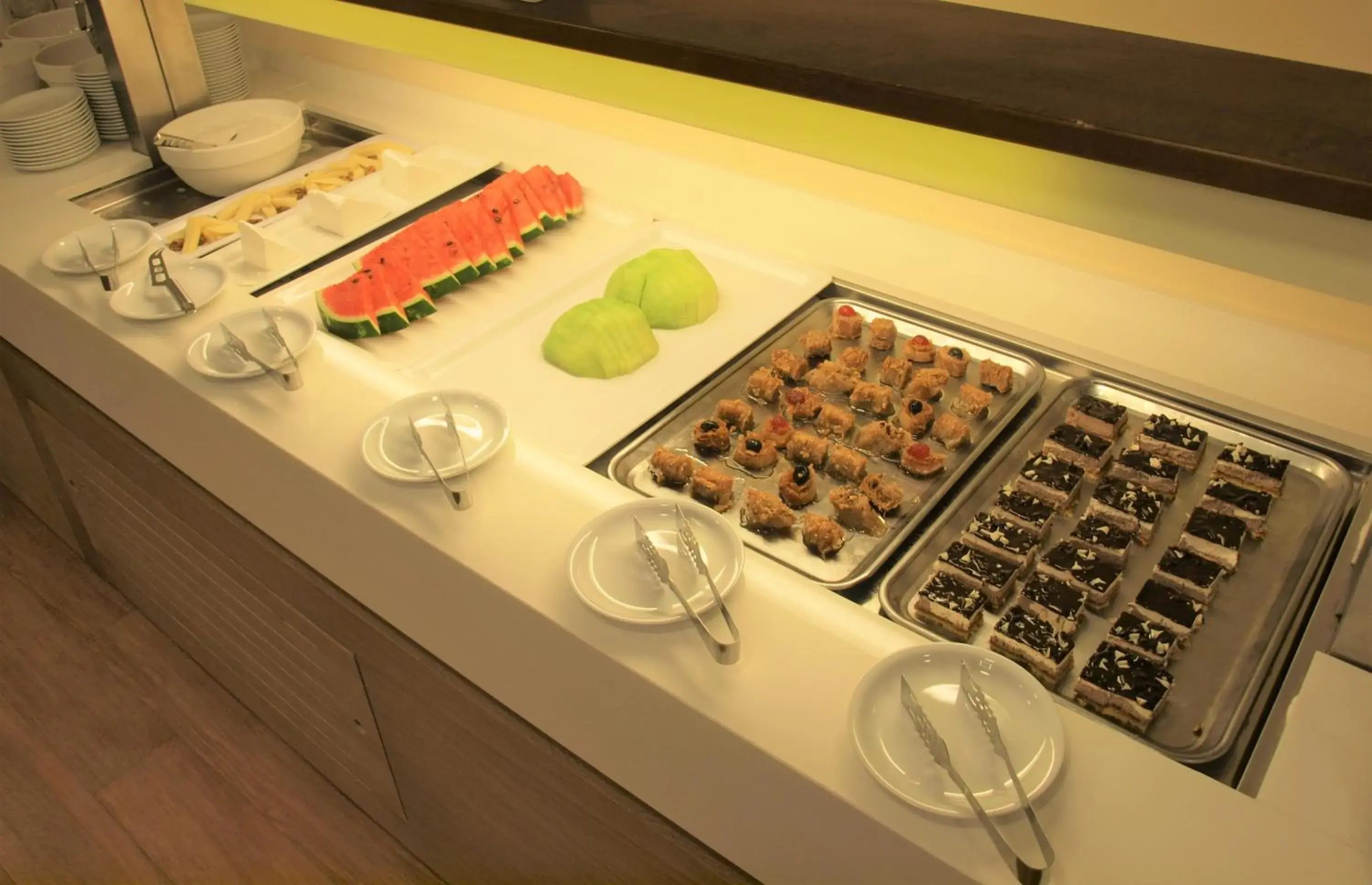 Food and drinks in Apollon Hotel Food and drinks in Apollon Hotel