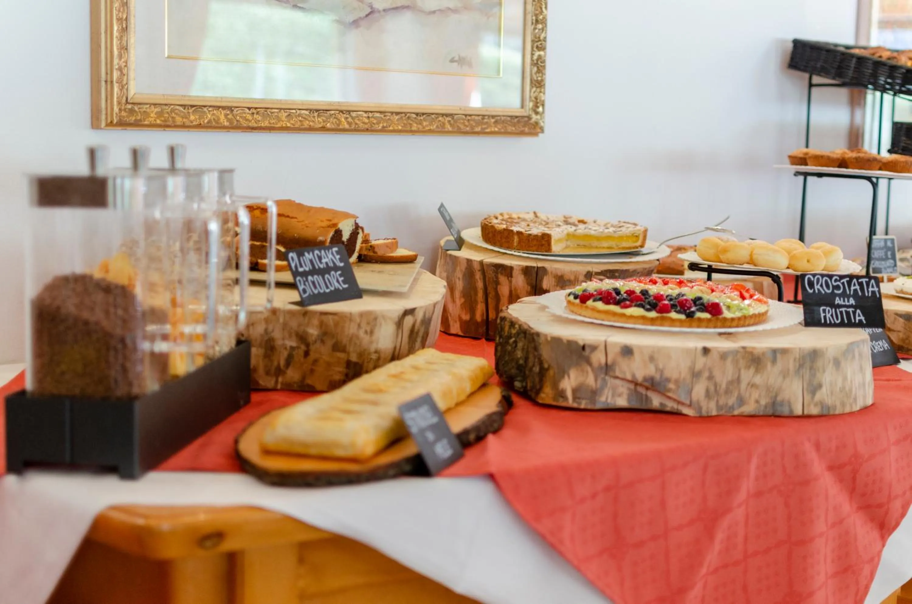 Breakfast in Flos Hotel