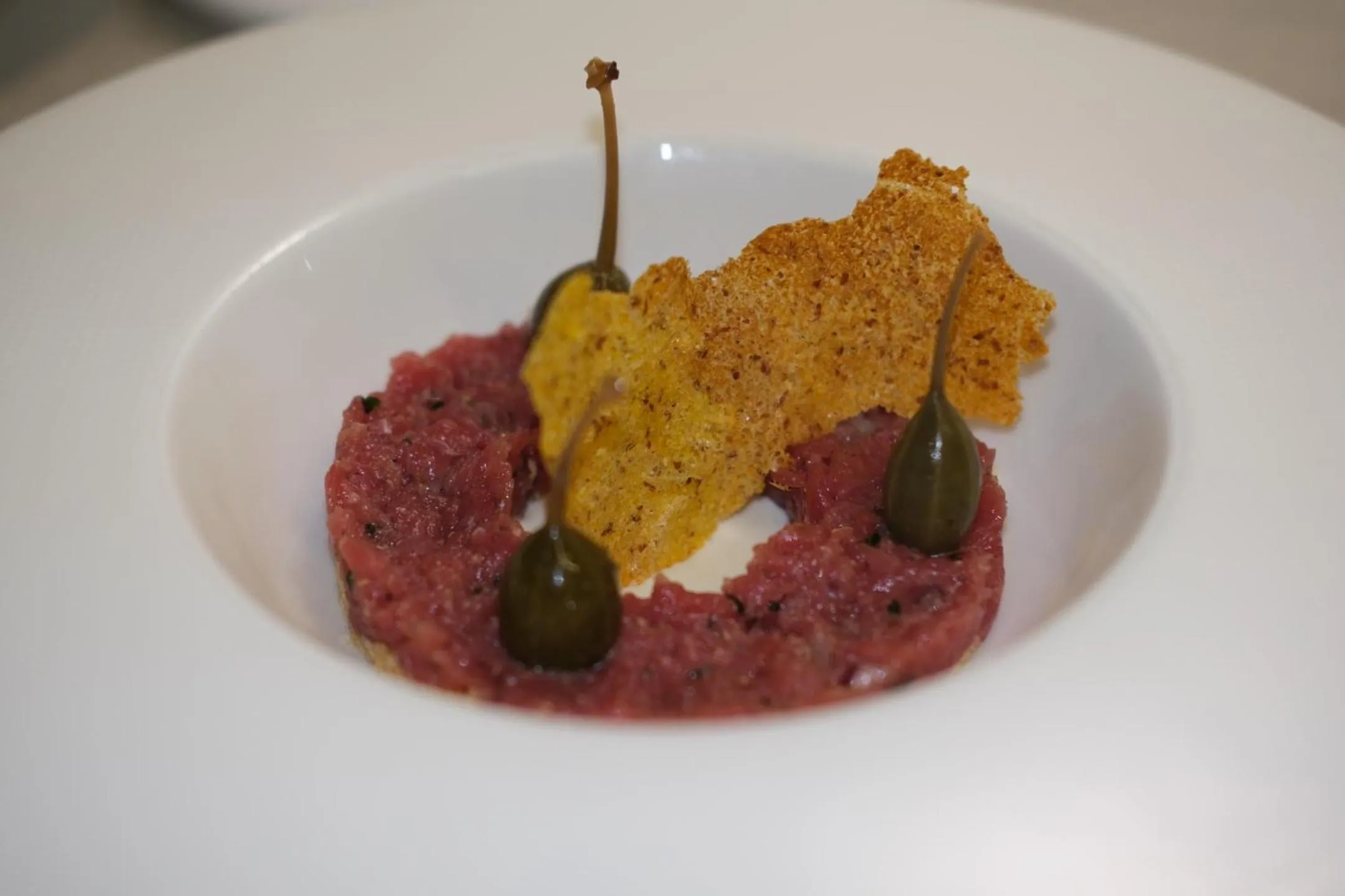 Restaurant/places to eat in Flos Hotel