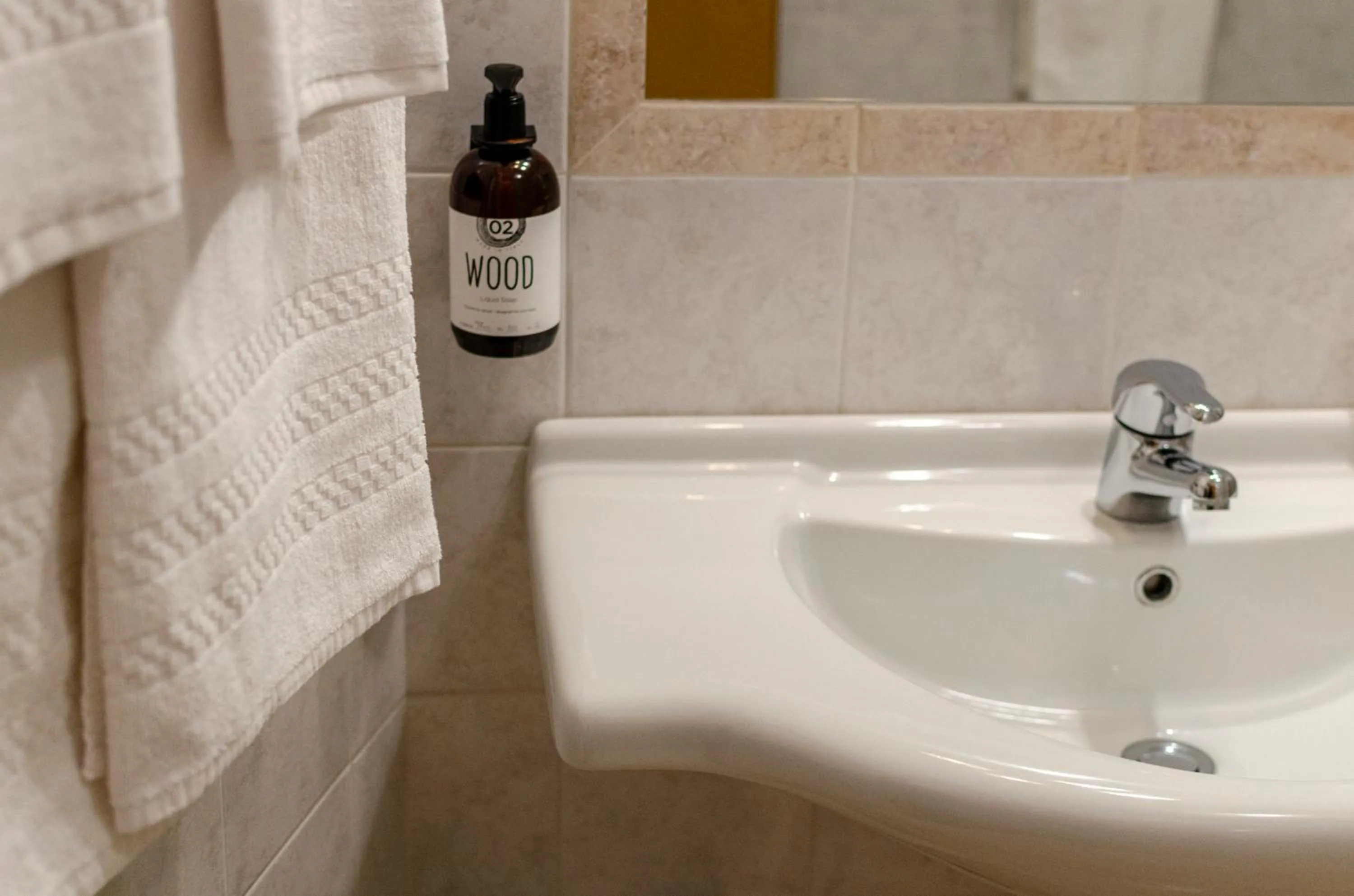 Bedroom in Flos Hotel