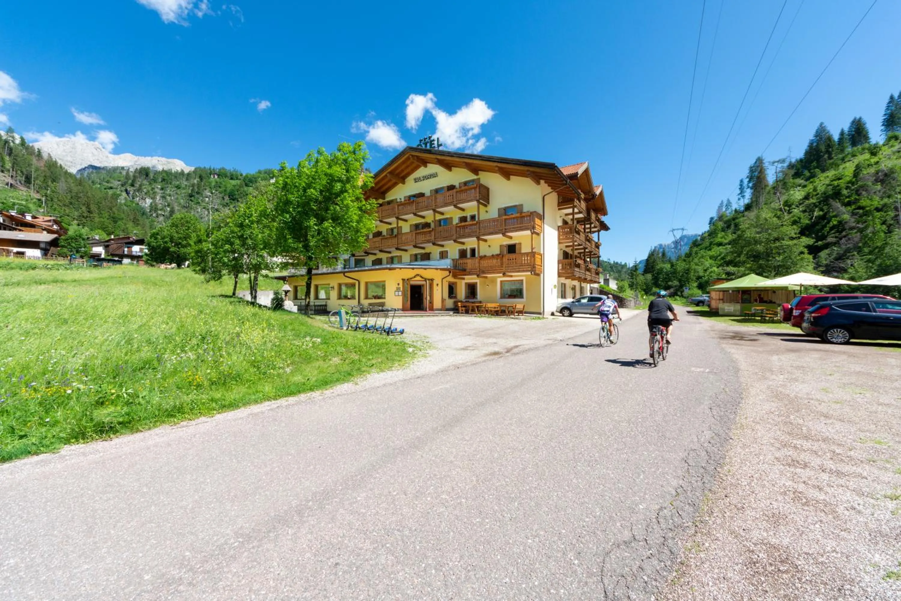 Natural landscape in Flos Hotel