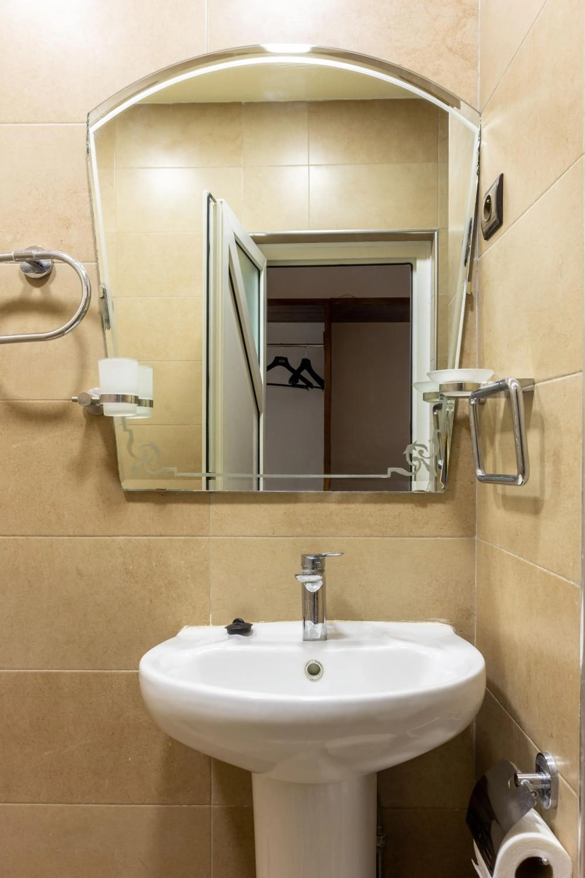 Toilet in Hotel Saint Antoine