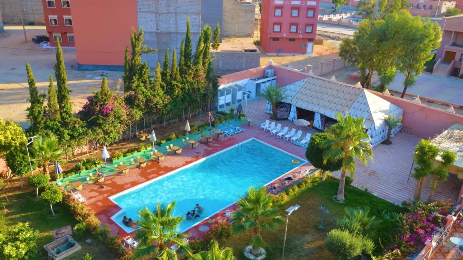 Garden in Hotel Saint Antoine