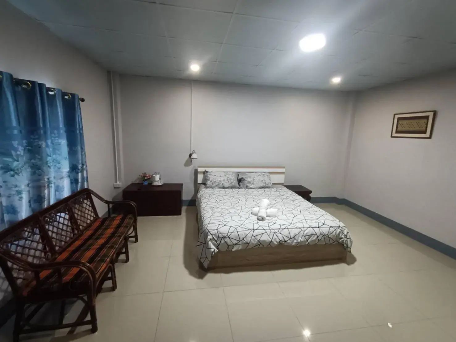 Double Room with Private Bathroom in Muangchaem House Double Room with Private Bathroom in Muangchaem House