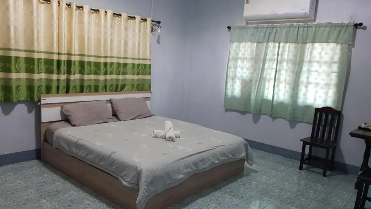 Bed in Muangchaem House